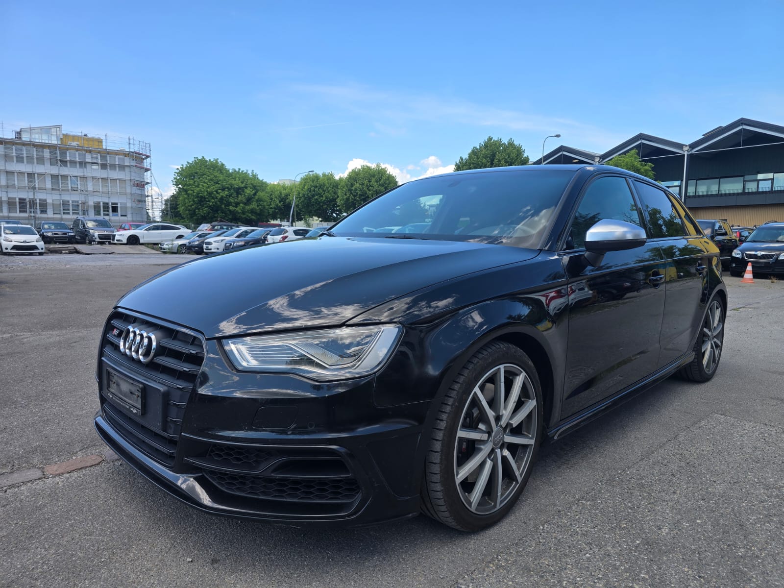 AUDI S3 Sportback 2.0 TFSI quattro S-tronic-image-1