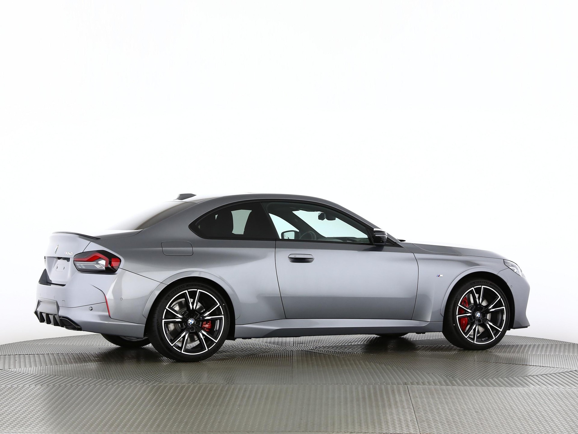 BMW M240i xDrive Coupé-image-21