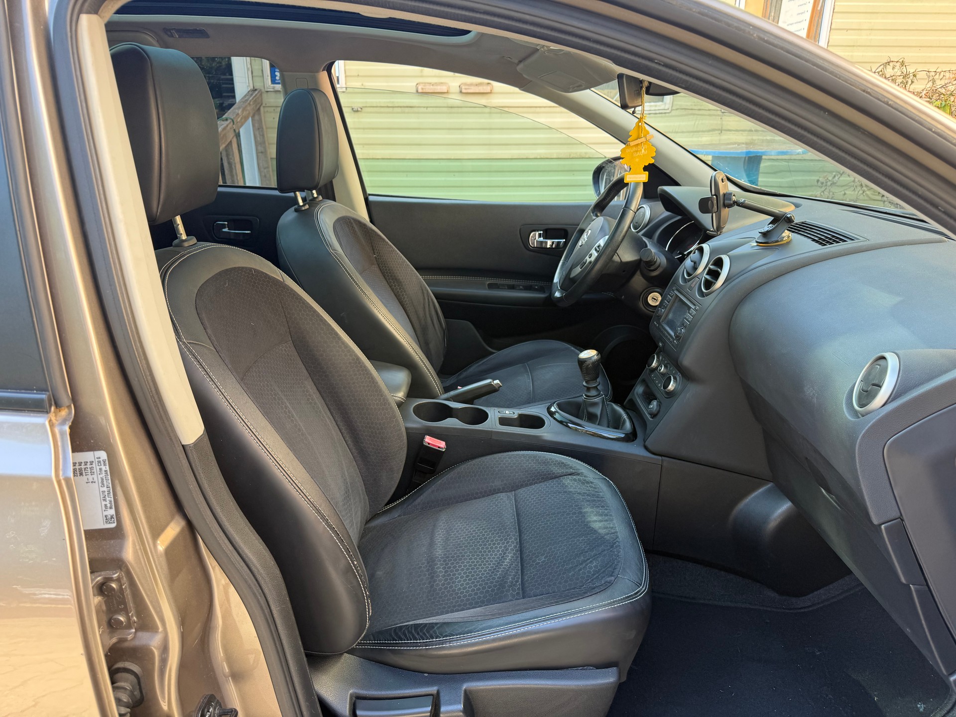 NISSAN Qashqai +2 1.6 dCi iStop 360-image-11