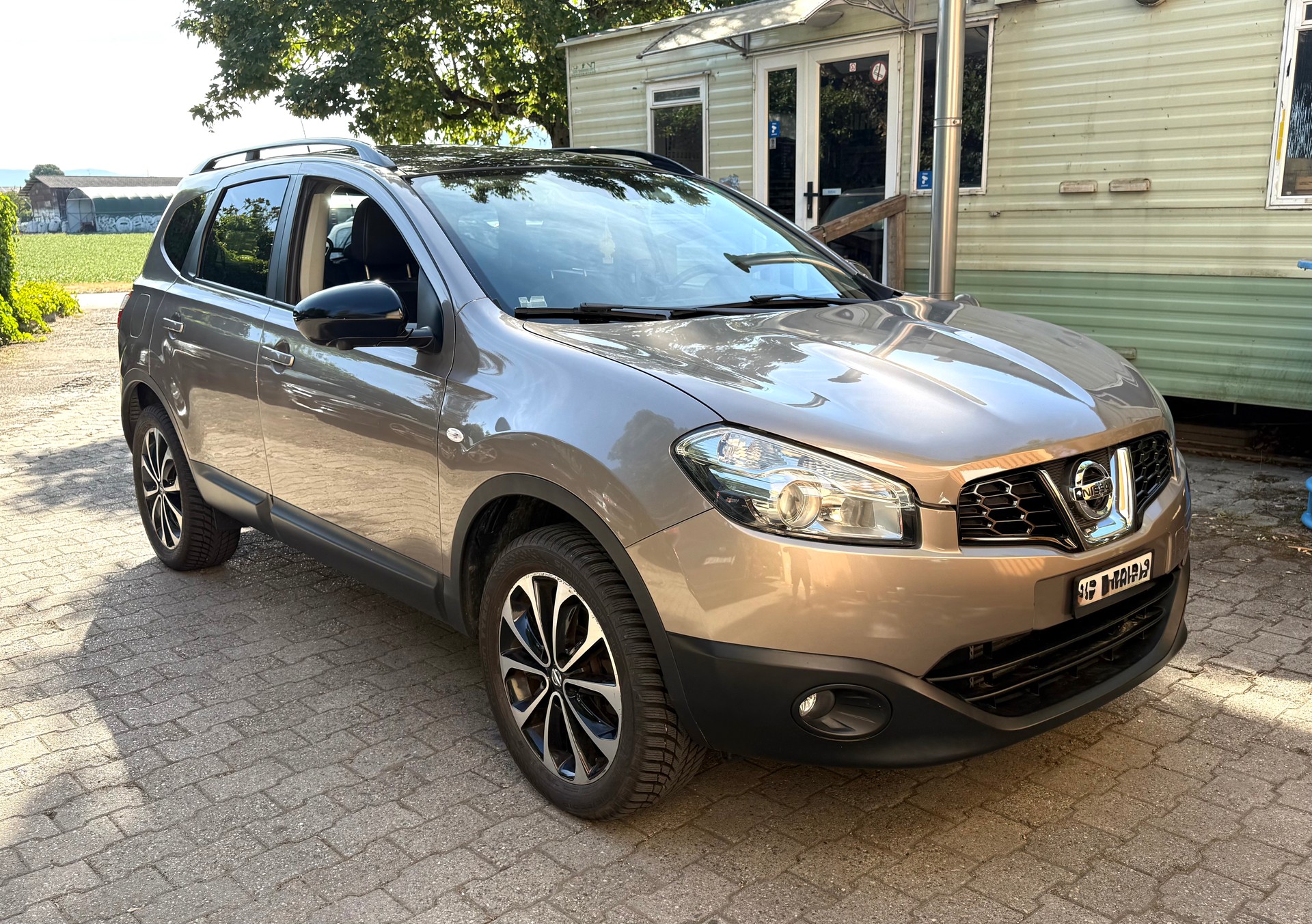 NISSAN Qashqai +2 1.6 dCi iStop 360-image-2