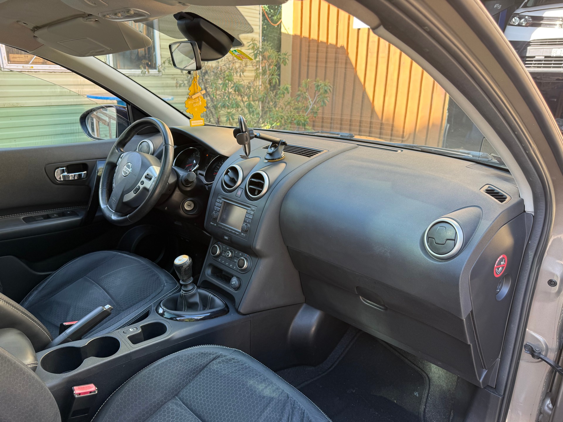 NISSAN Qashqai +2 1.6 dCi iStop 360-image-10