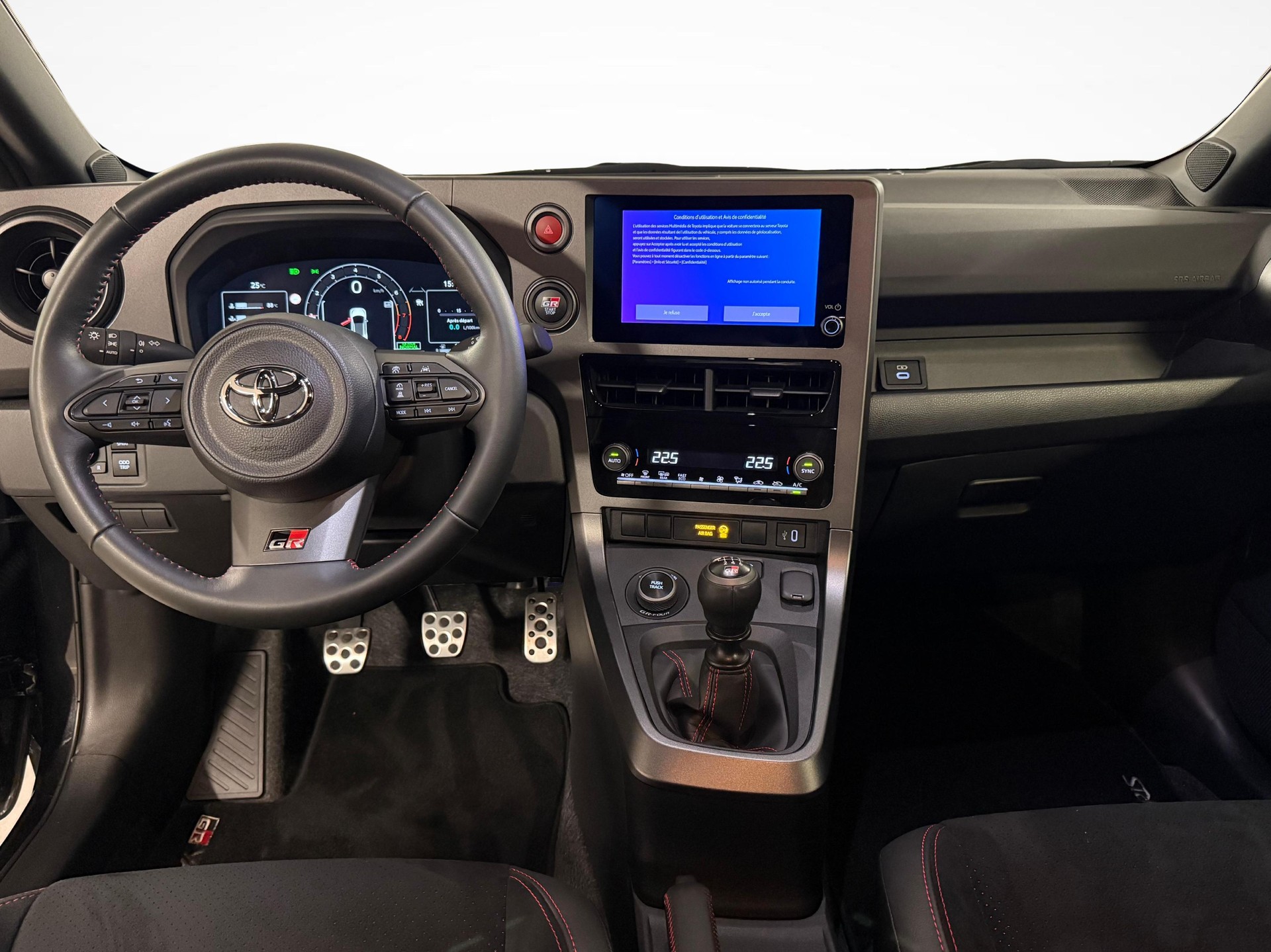 TOYOTA GR Yaris 1.6 Turbo Sport 4x4-image-11