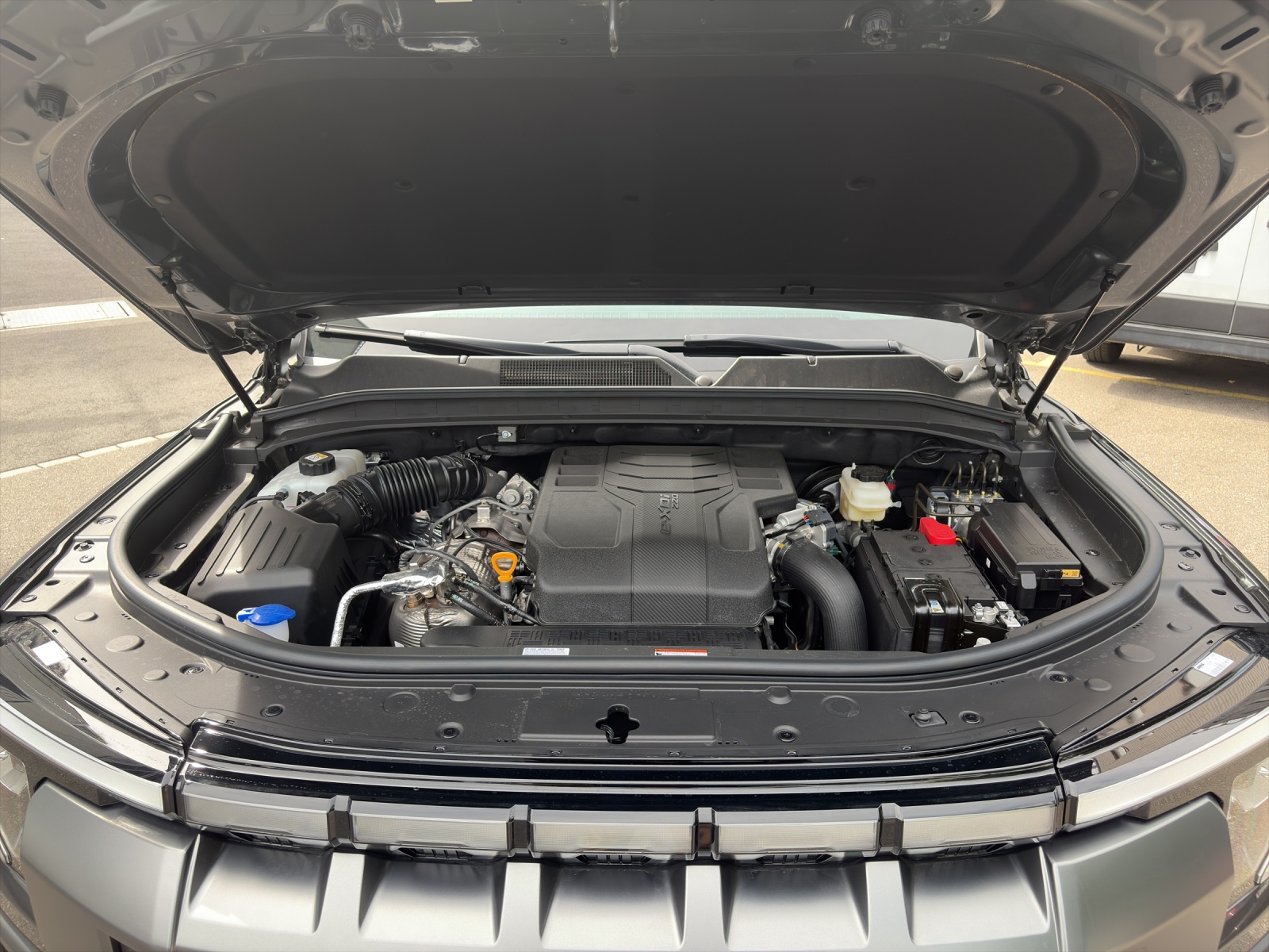 KGM-SsangYong Grand Musso 2.2 e-XDI Titanium-image-14