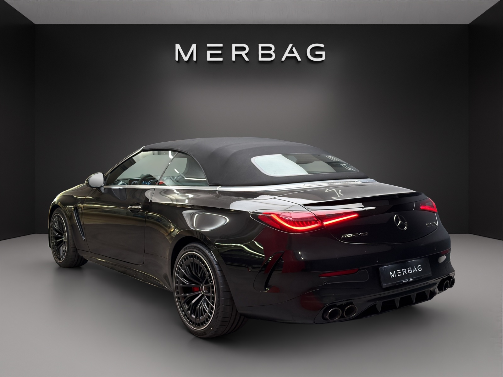 MERCEDES-BENZ AMG CLE 53 4MATIC+ Cabriolet-image-7
