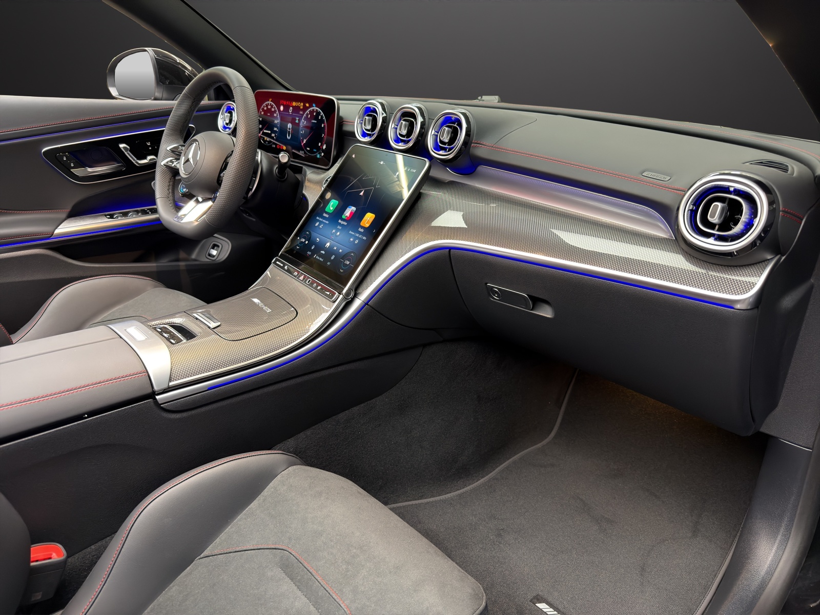 MERCEDES-BENZ AMG CLE 53 4MATIC+ Cabriolet-image-10