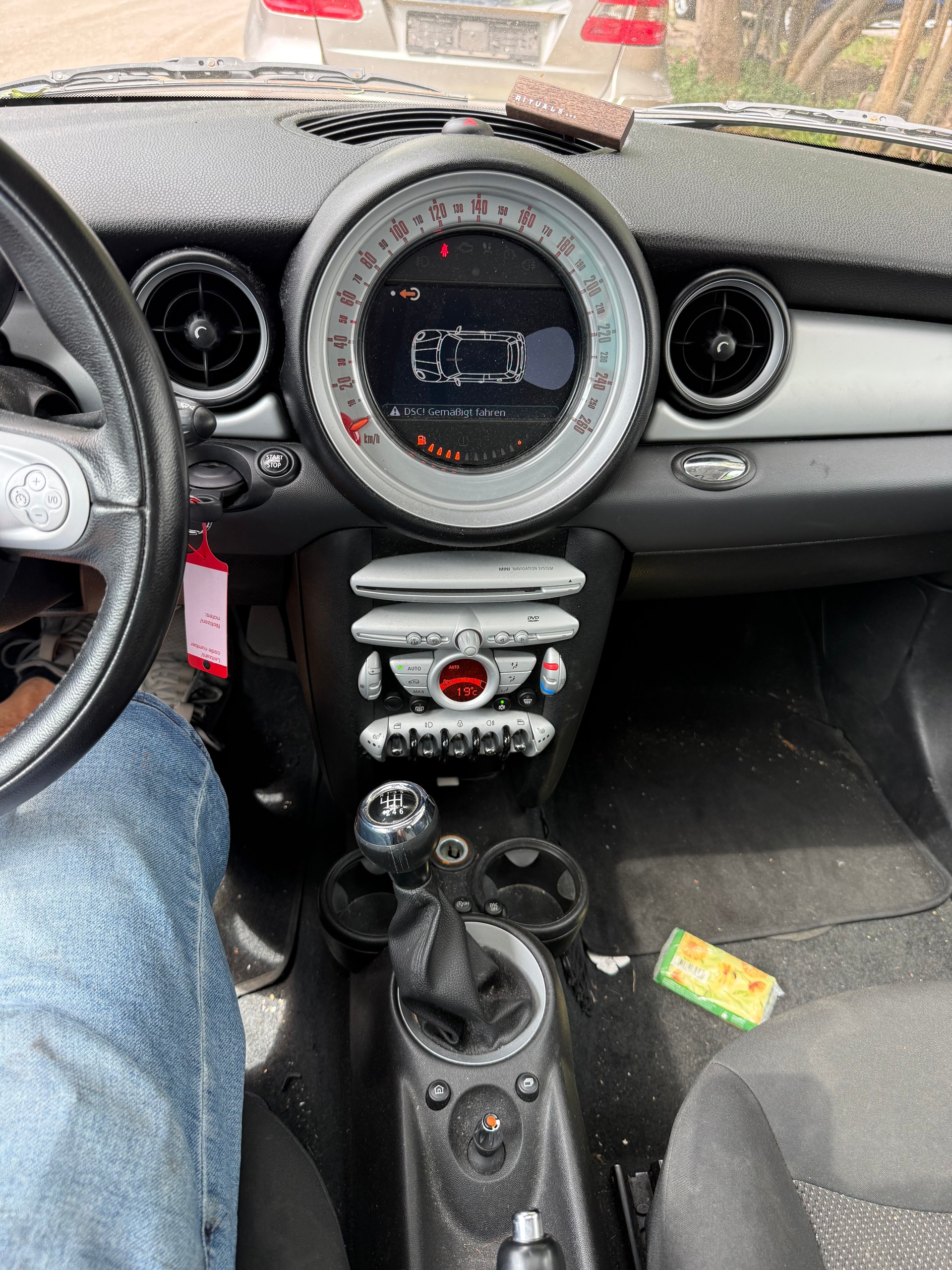 MINI One D-image-11