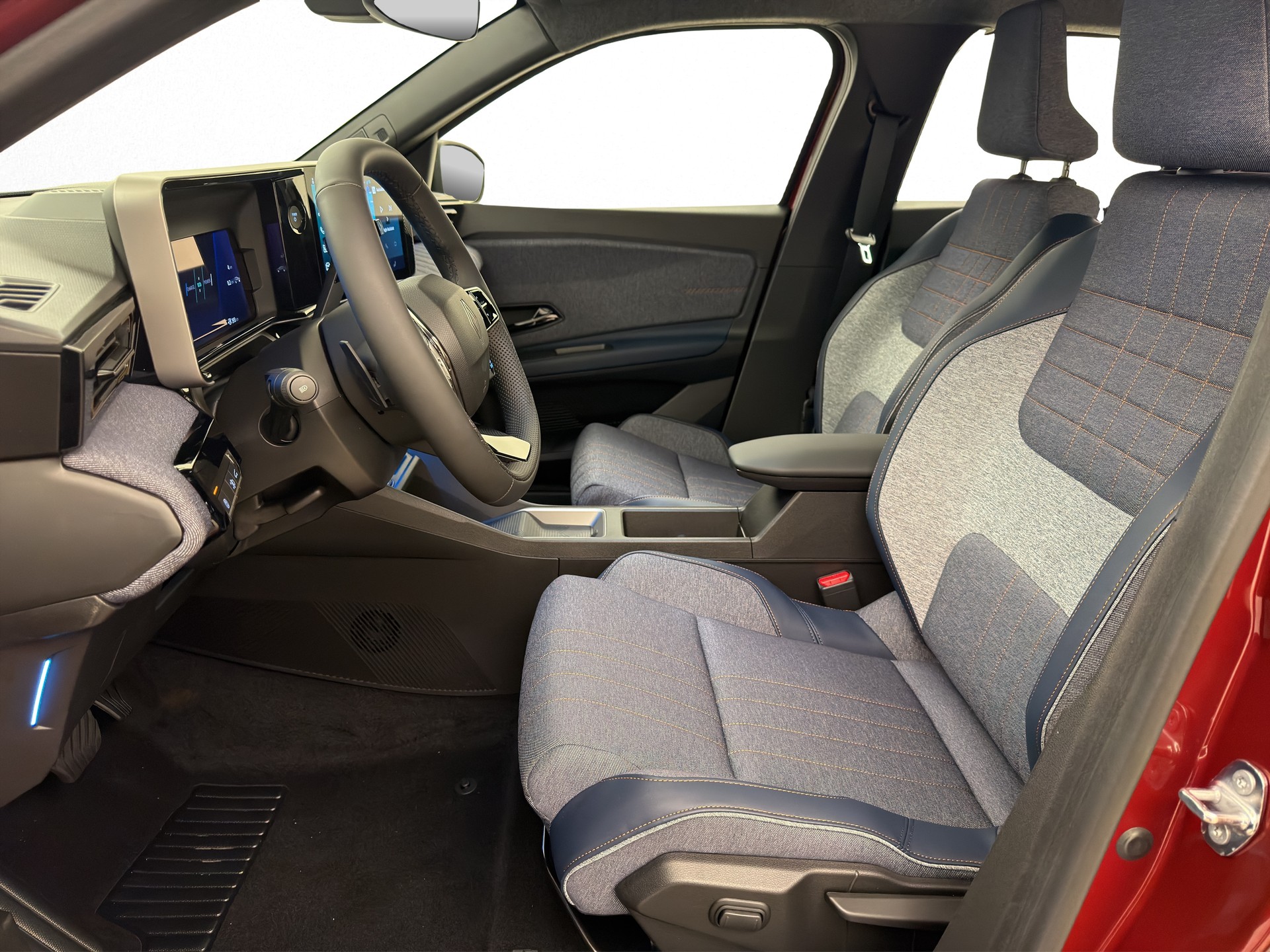 RENAULT R4 E-Tech Comfort Range techno-image-6