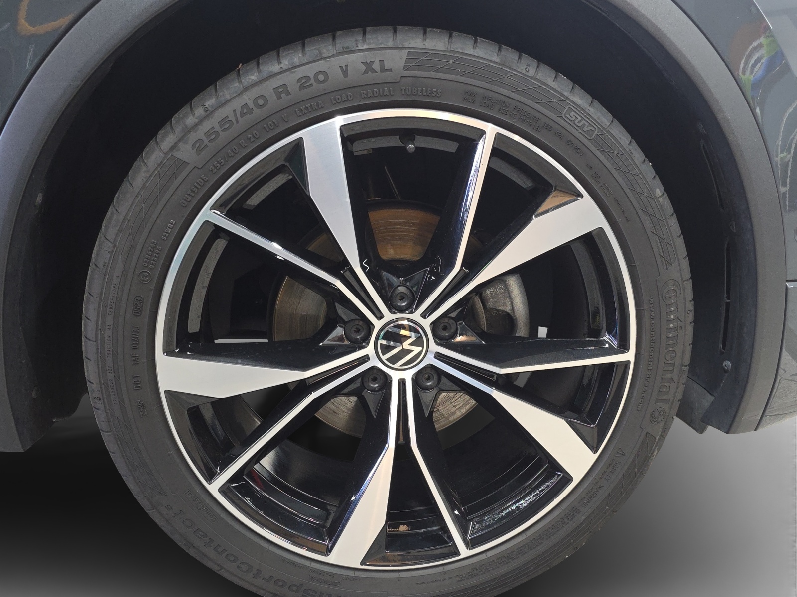 VW Tiguan 1.5TSI Evo R-Line DSG-image-13