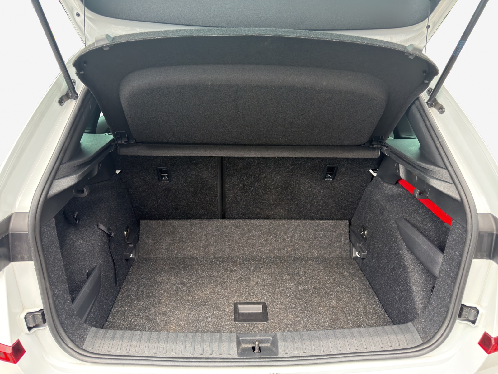 SKODA Kamiq 1.0 TSI Selection DSG-image-12