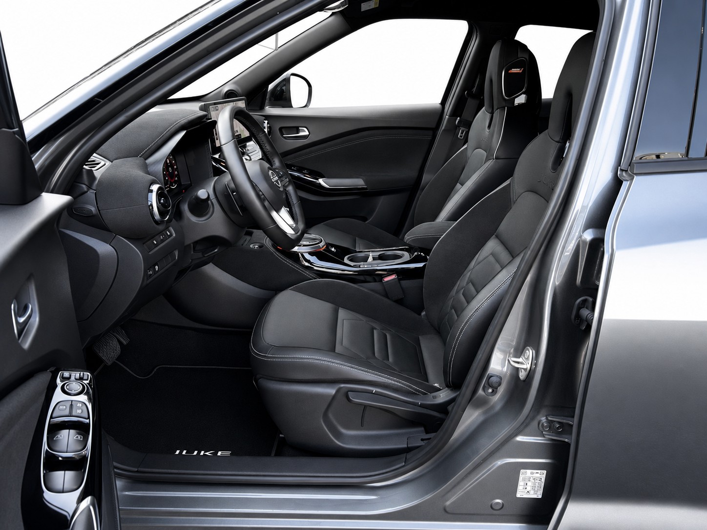 NISSAN Juke 1.0 DIG-T Tekna-image-5