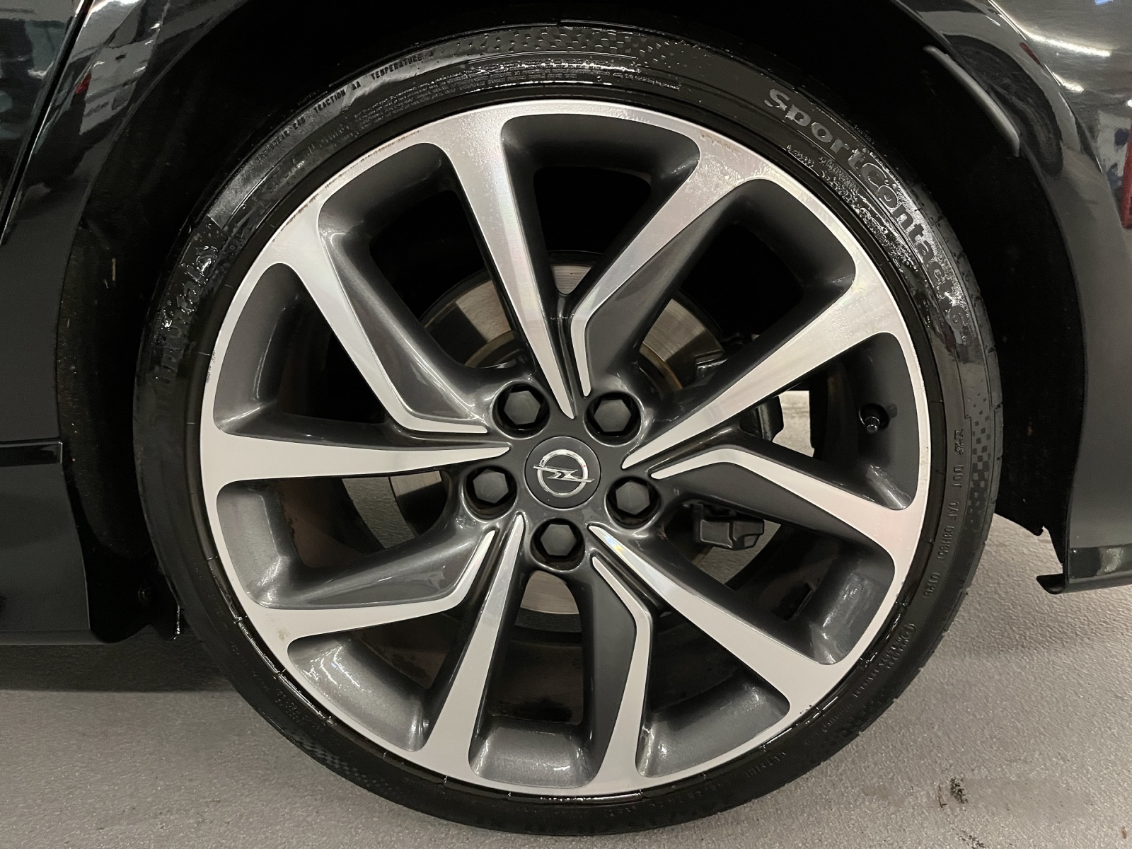 OPEL Insignia Sports Tourer 2.0 T GSi AWD-image-17