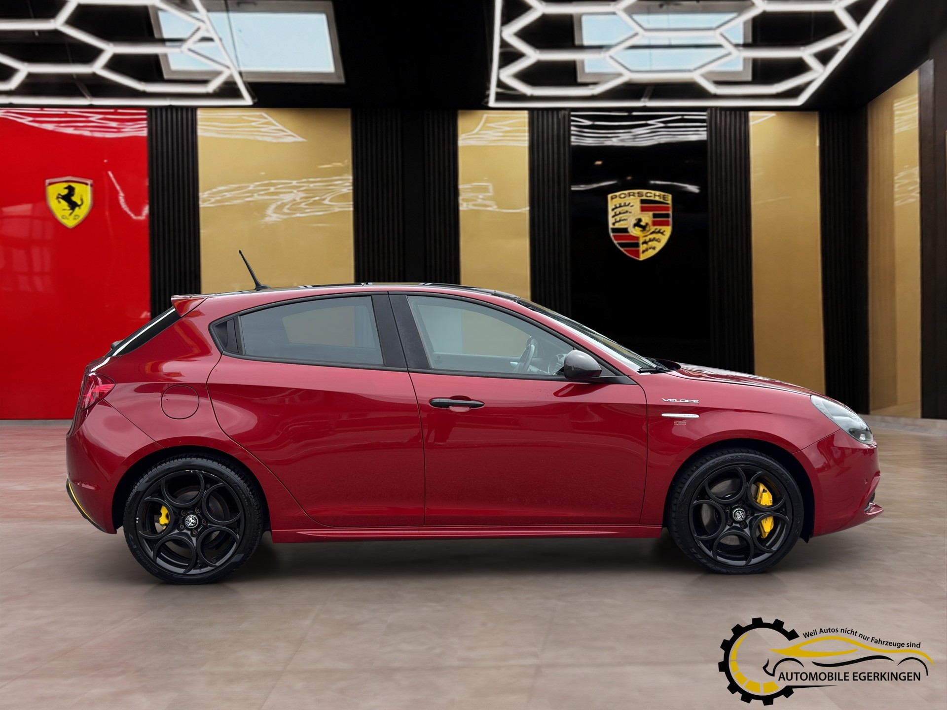 ALFA ROMEO Giulietta 2.0 JTD 170 Veloce TCT-showroom-element-3