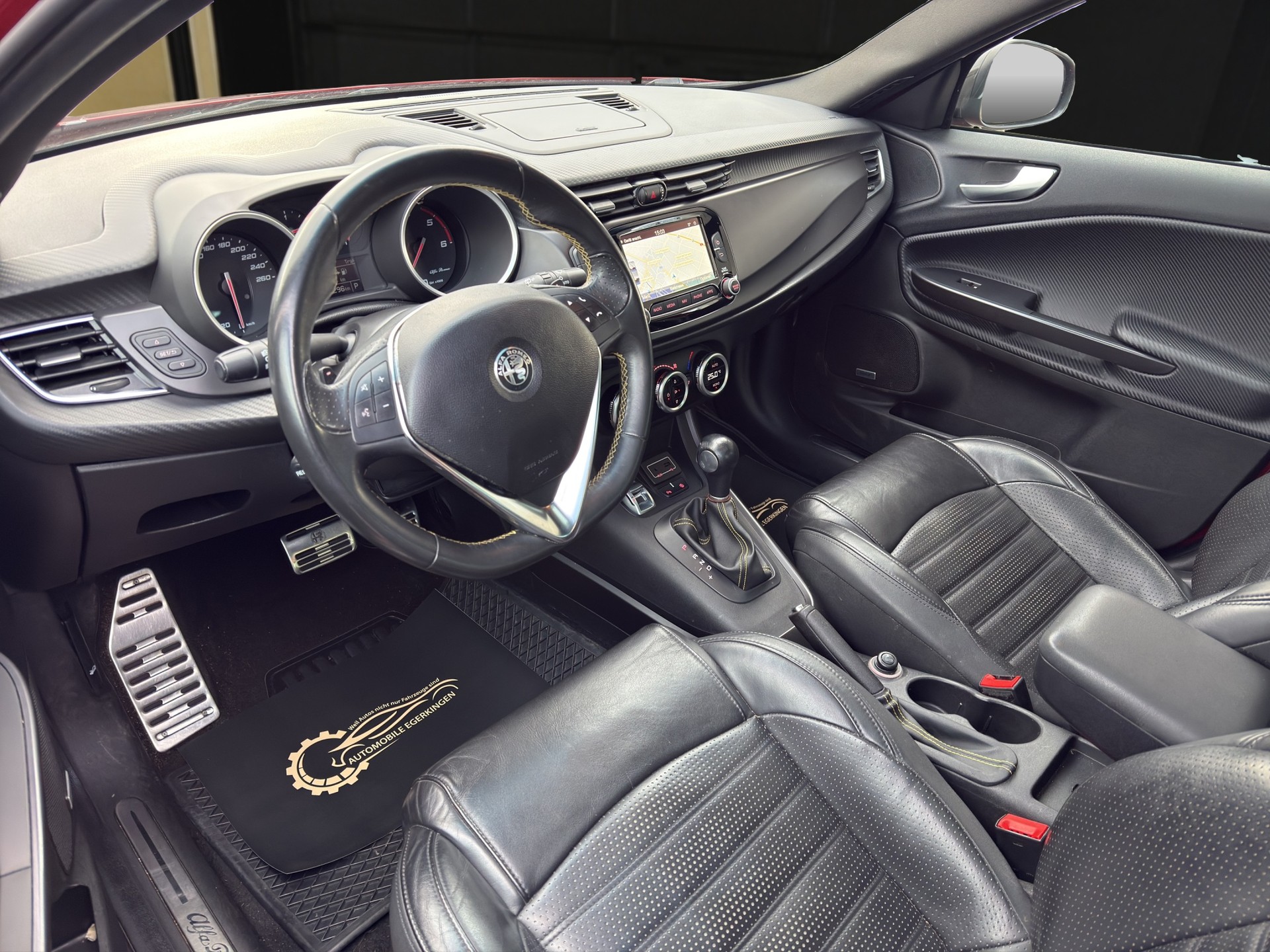 ALFA ROMEO Giulietta 2.0 JTD 170 Veloce TCT-image-8