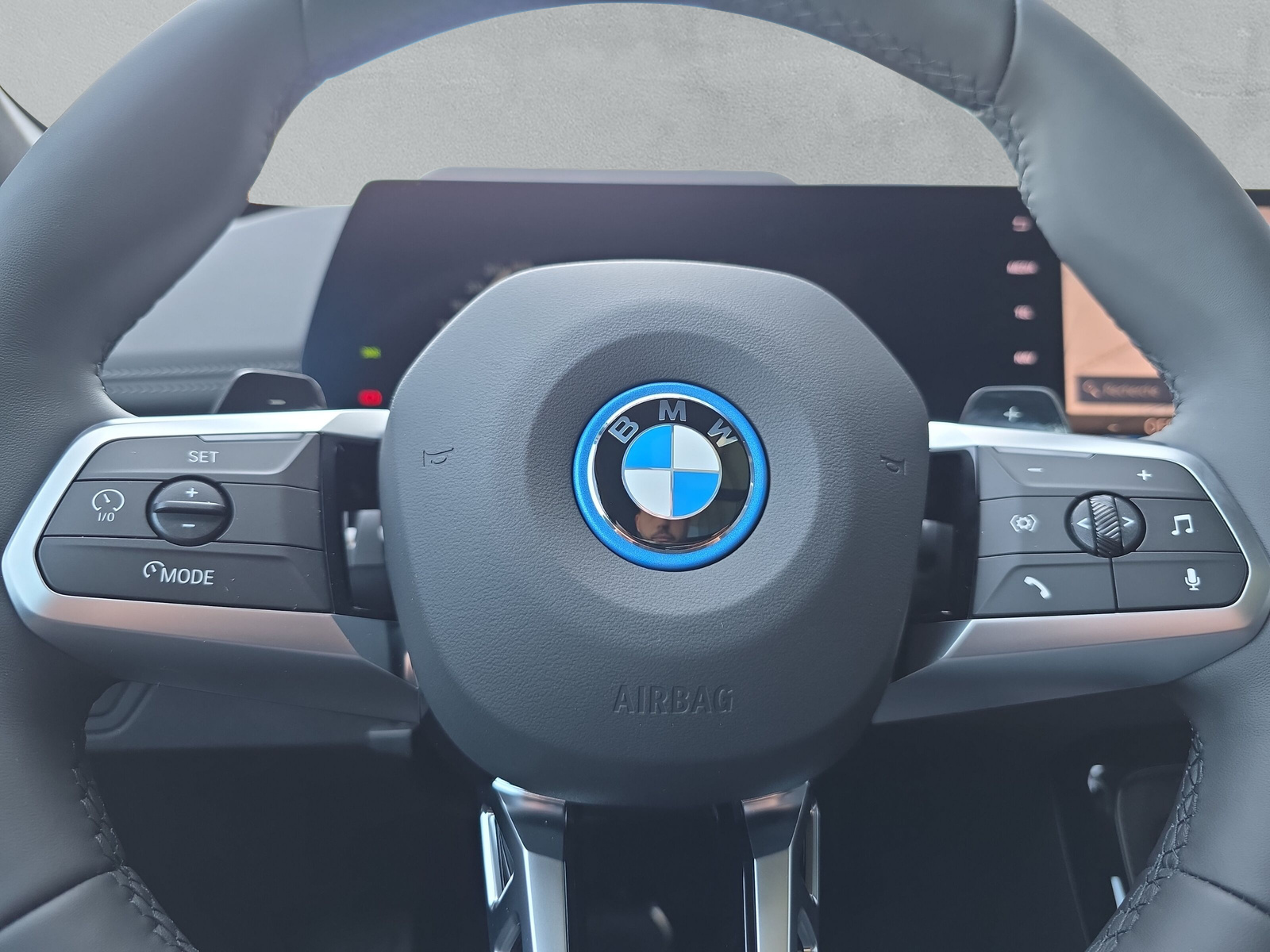 BMW X1 xDrive 30e M Sport **Action de leasing à 0.9%**-image-22