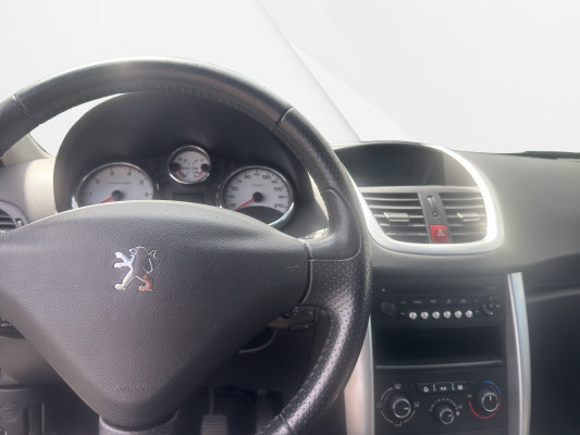 PEUGEOT 207 SW 1.6 16V Active-image-6