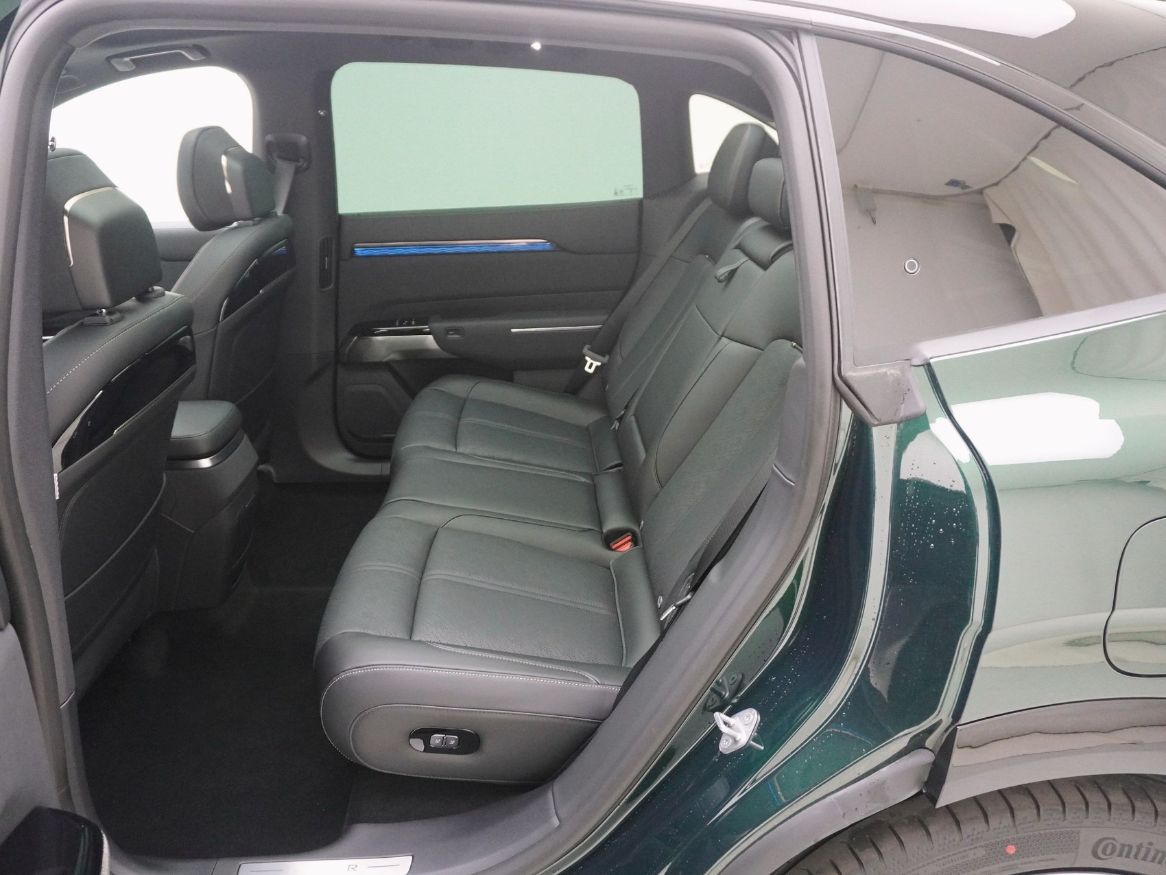 ZEEKR 7X Privilege AWD-image-14