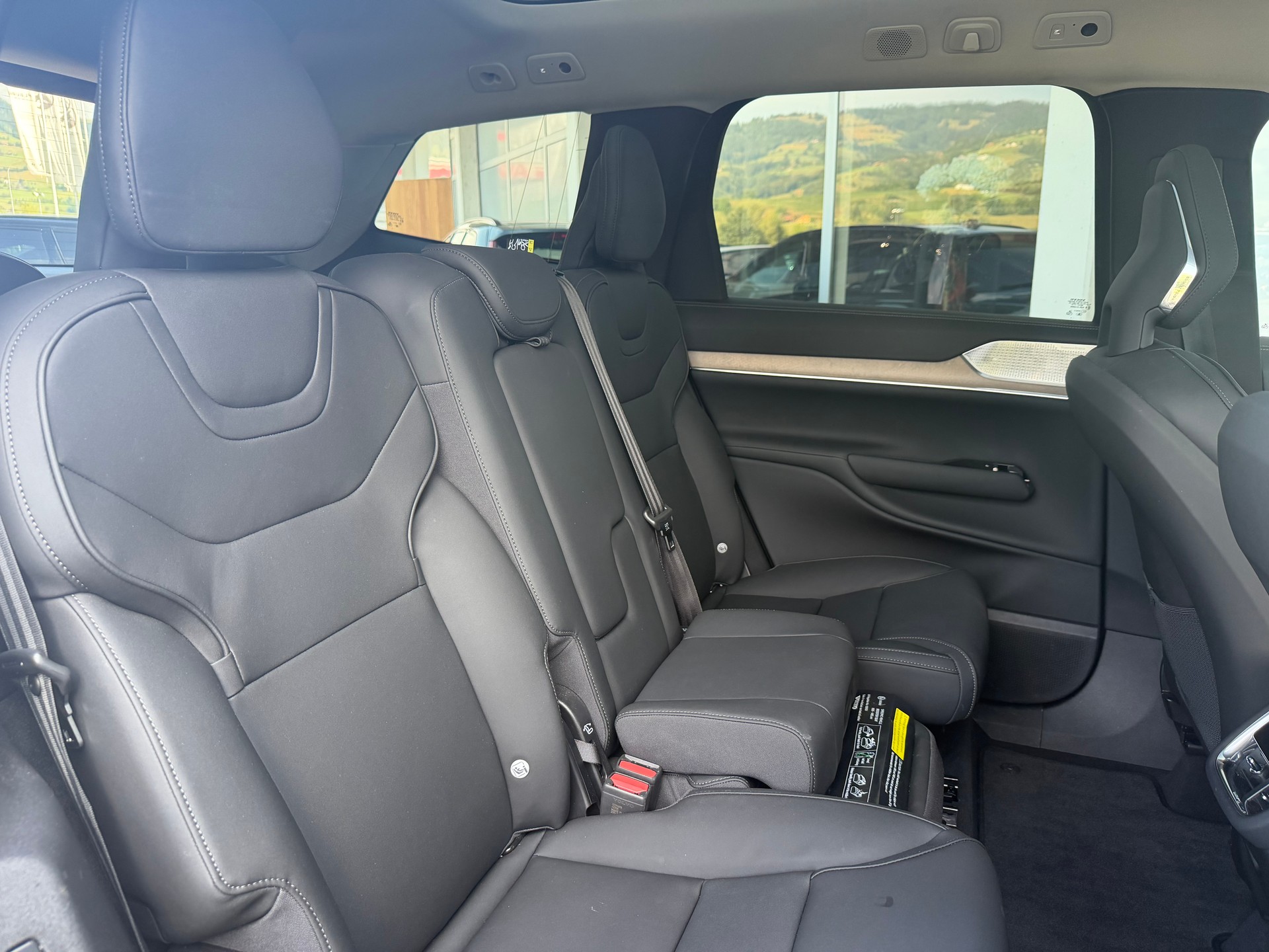 VOLVO EX90 Twin Performance Ultra AWD-image-5