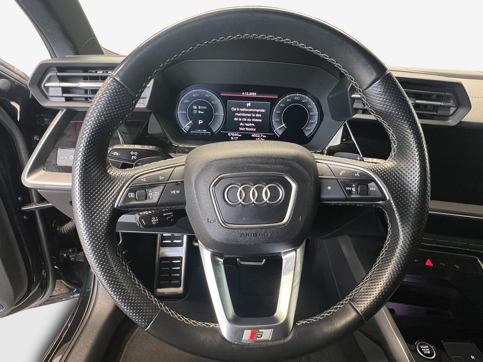 AUDI A3 Sportback 40 TFSI e S line Attraction S-tronic-image-9