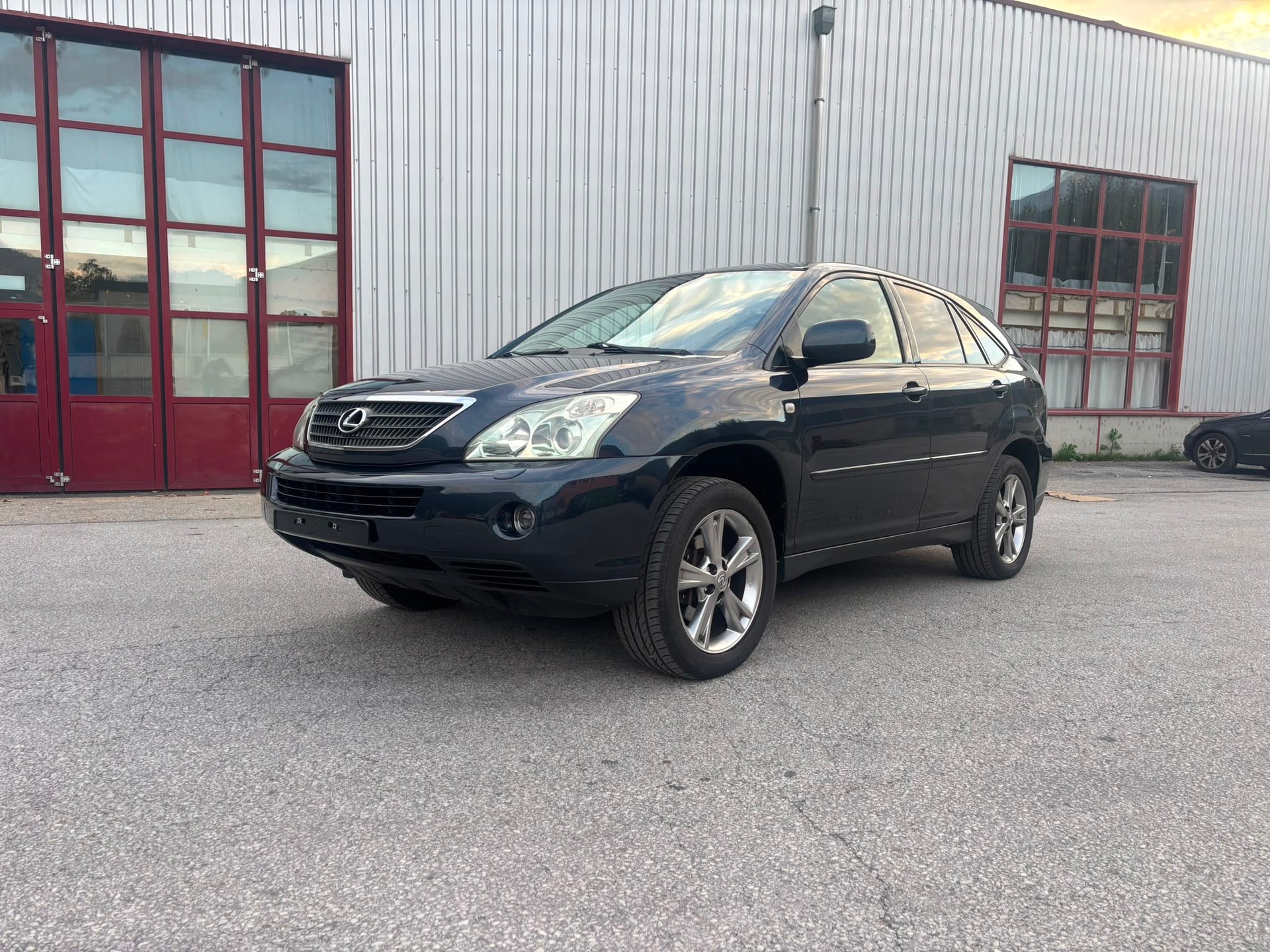 LEXUS RX 400h AWD Automatic-image-2