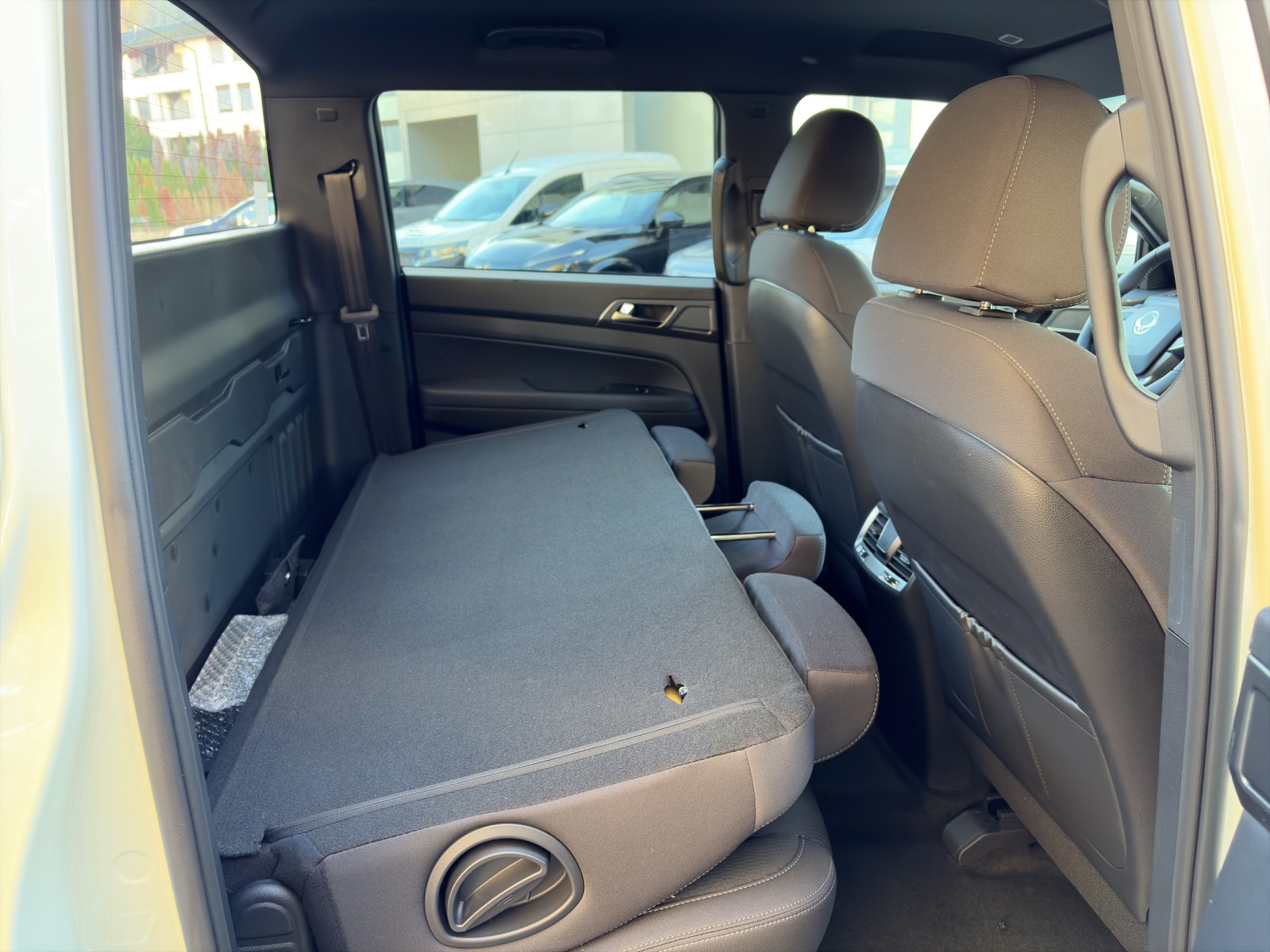 KGM-SsangYong Musso 2.2 e-XDI Platinum-image-14