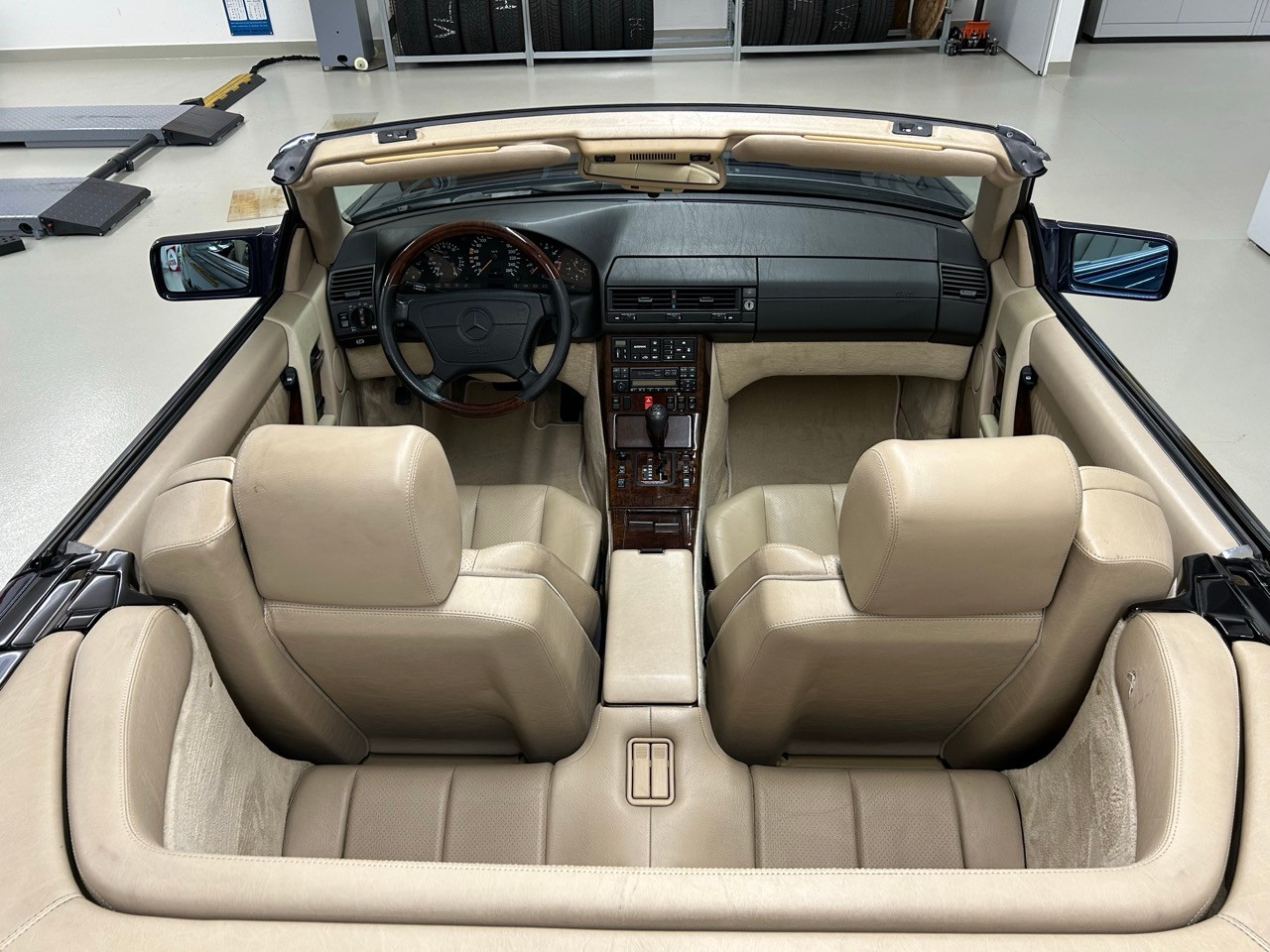 MERCEDES-BENZ SL 600 Automatic-image-5