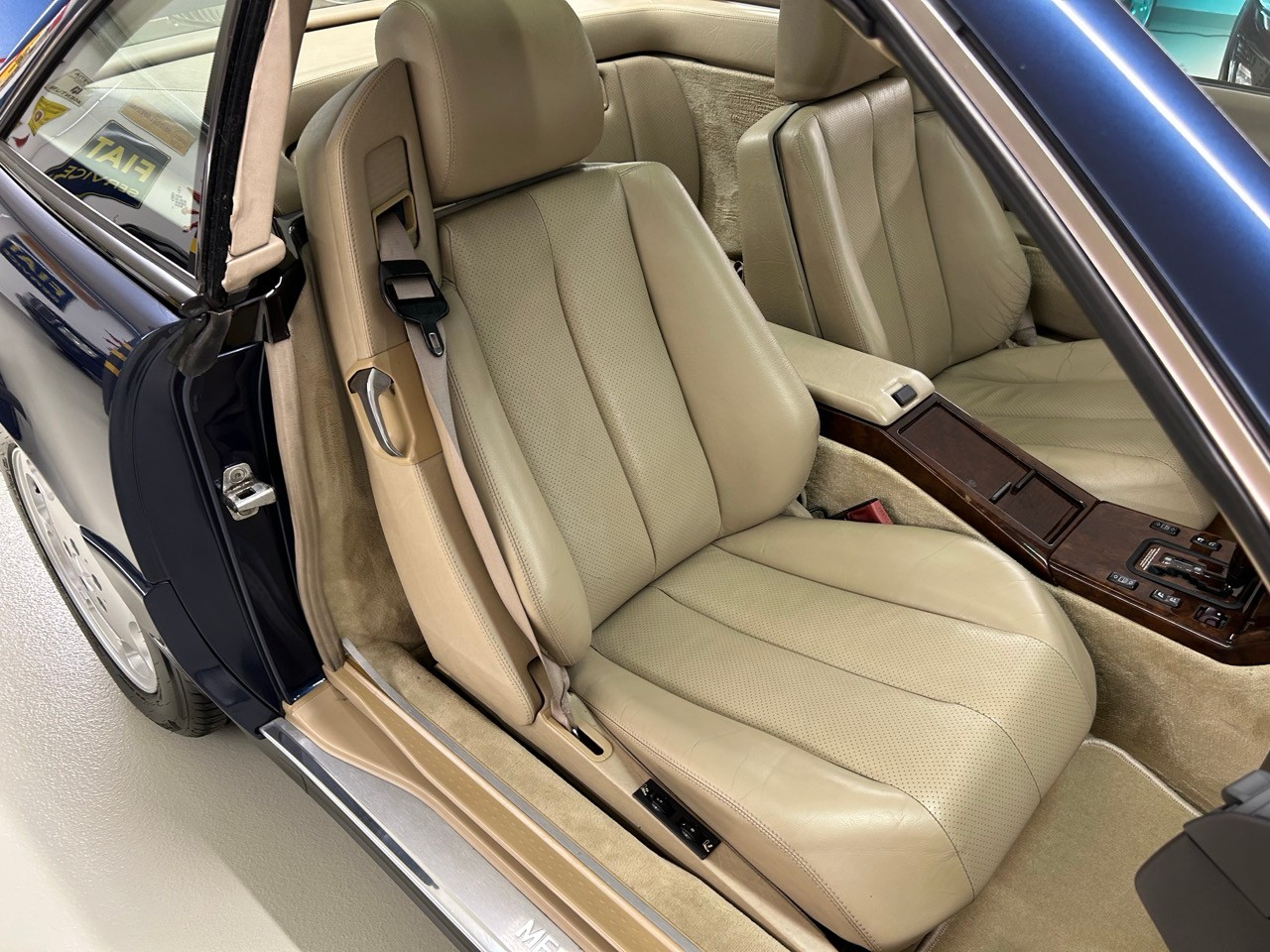 MERCEDES-BENZ SL 600 Automatic-image-8