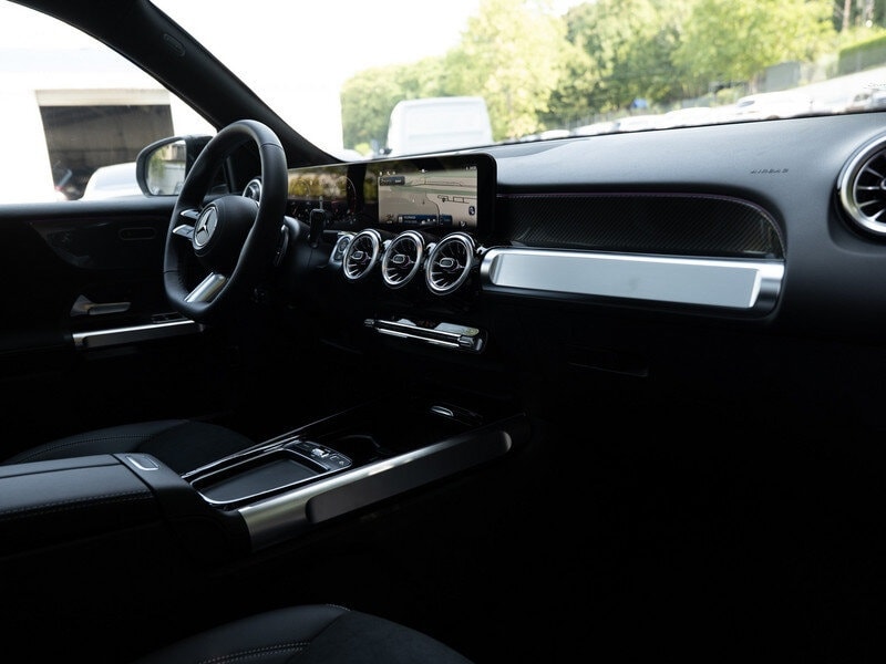MERCEDES-BENZ Mercedes-Benz GLB 220 d 4M AMG-Sport/Pano/AHK/Night/MBeam/Dist/aktiver Lenk Assistent-image-1