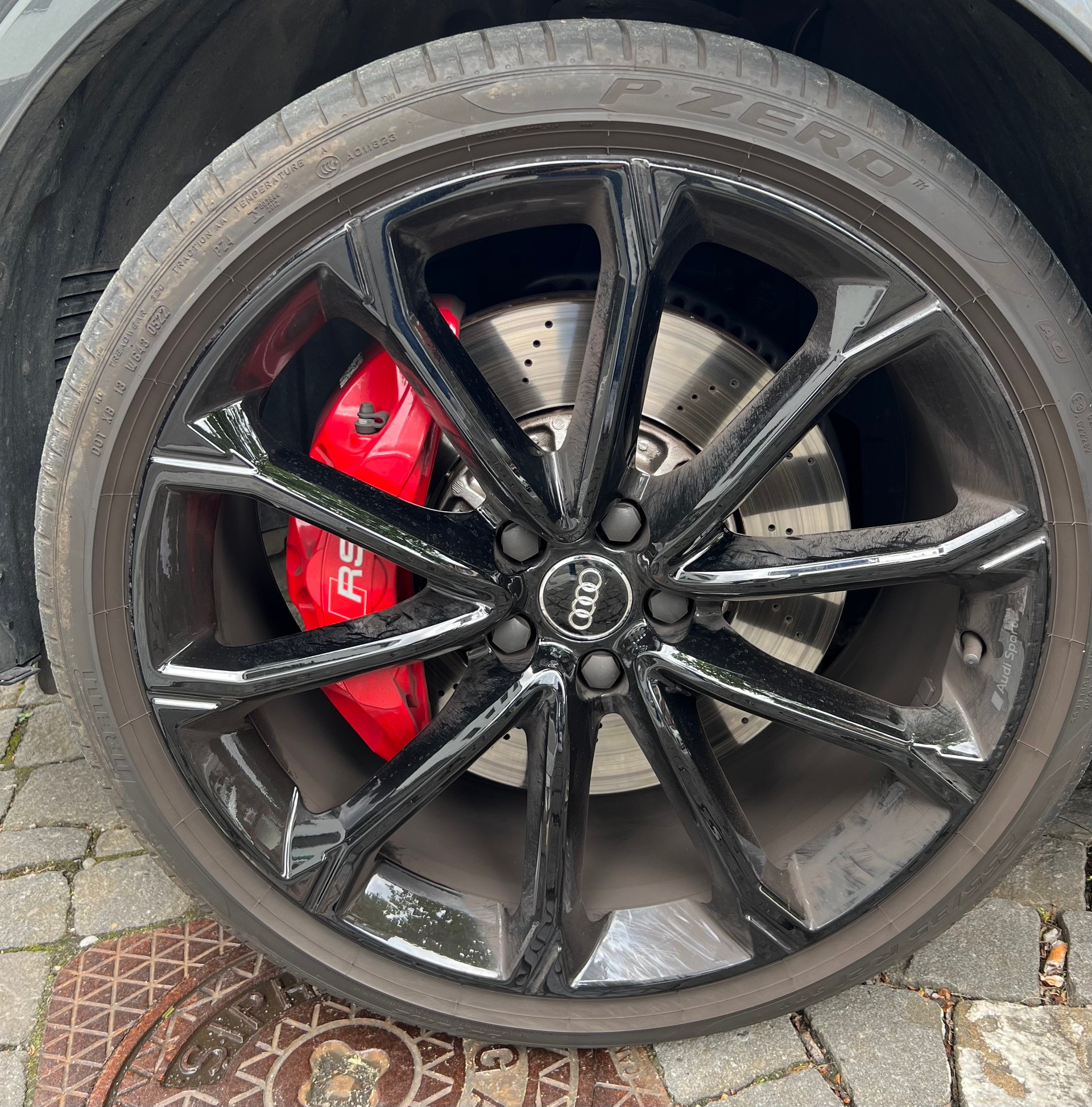 AUDI 2.5 TFSI quattro S-Tronic-image-5