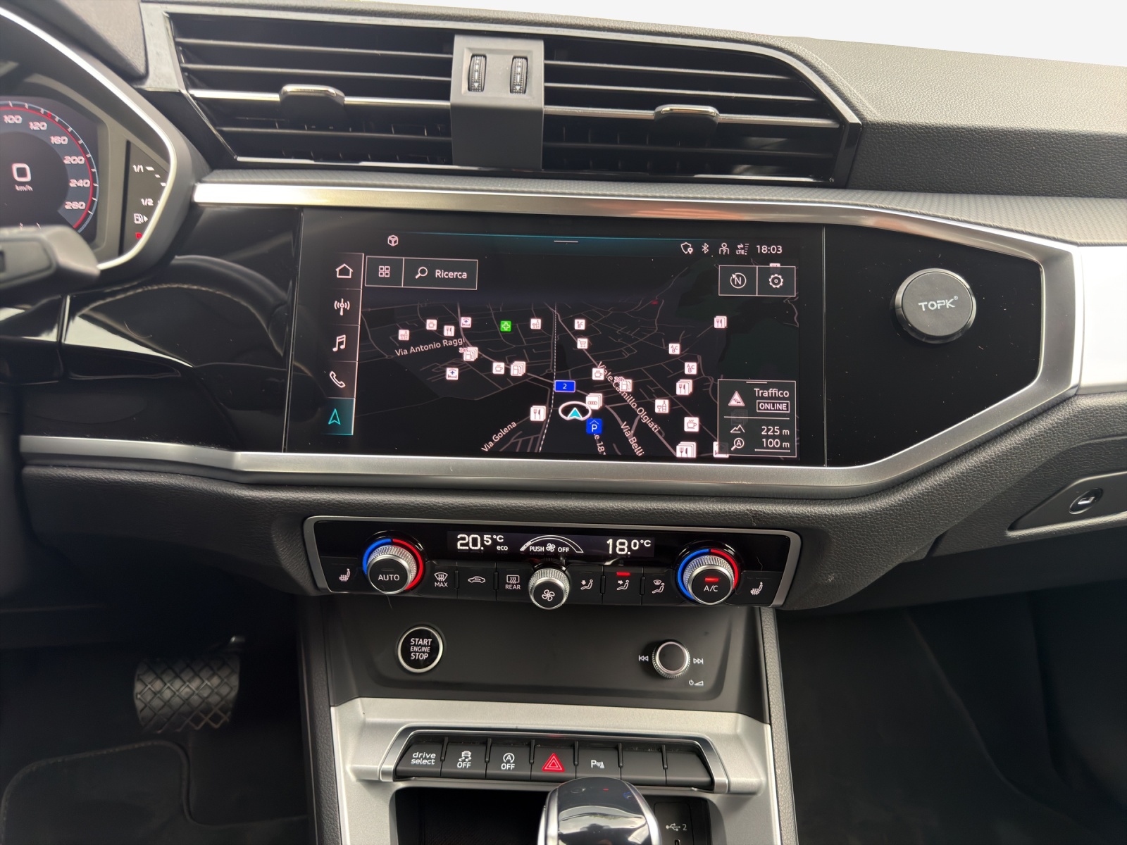 AUDI Q3 Sportback 35 TFSI Attraction S-tronic-image-10