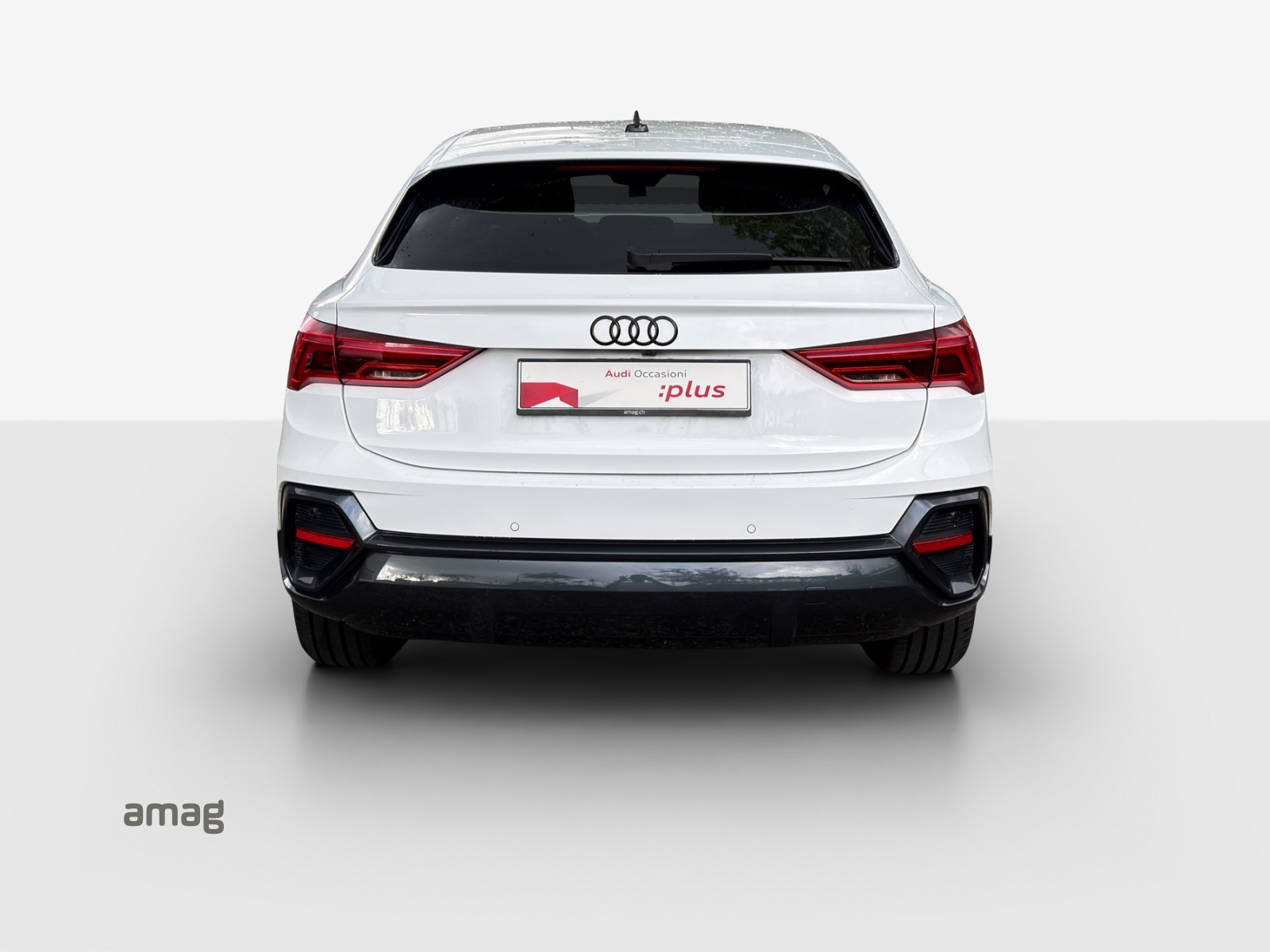 AUDI Q3 Sportback 35 TFSI Attraction S-tronic-image-3