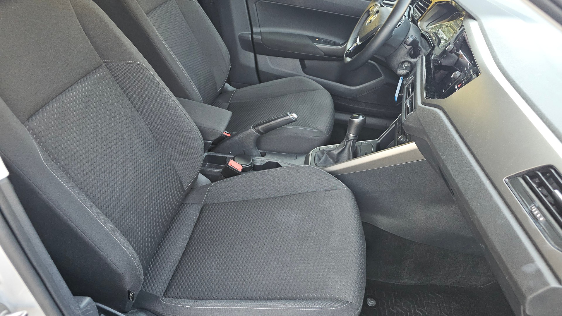 VW Polo 1.0 TSI BMT Comfortline-image-13