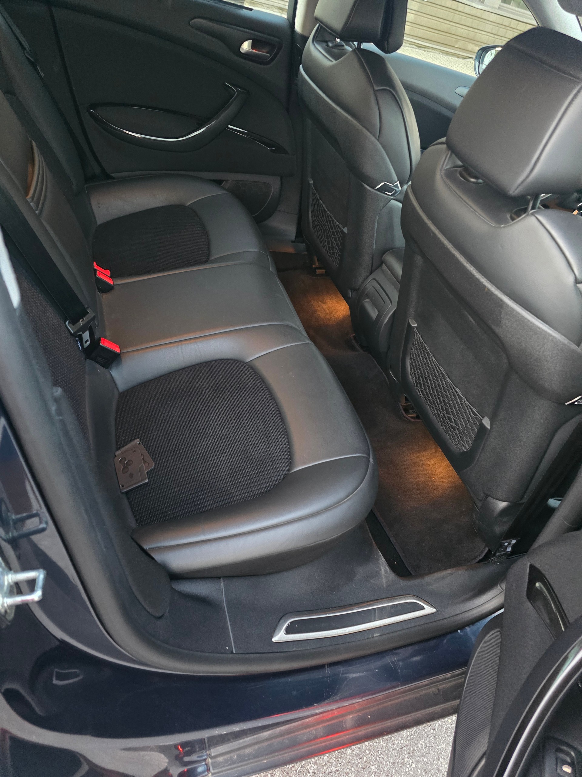 CITROEN C5 Berline 3.0 HDi V6 Exclusive Automatic-image-11