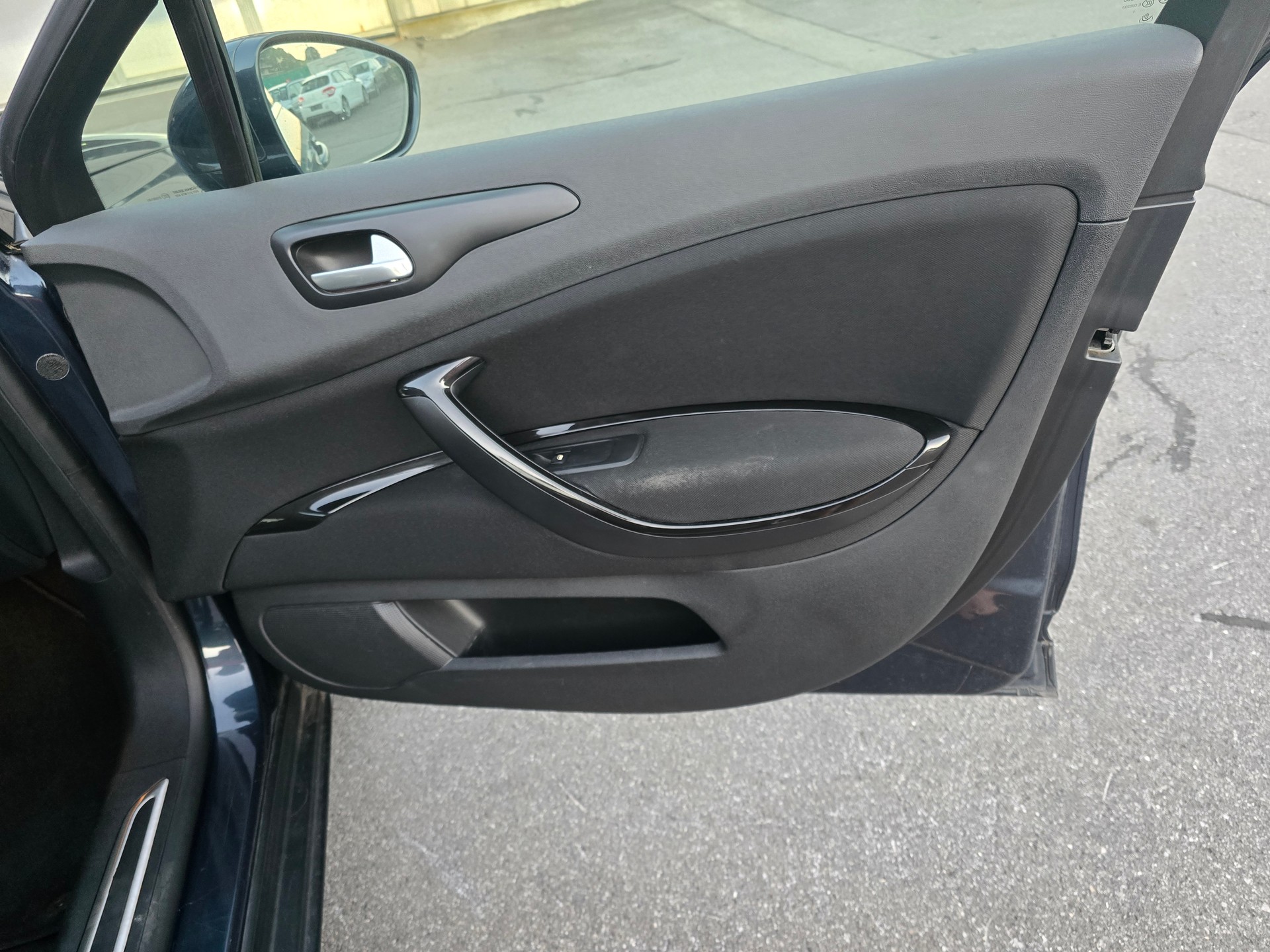 CITROEN C5 Berline 3.0 HDi V6 Exclusive Automatic-image-12