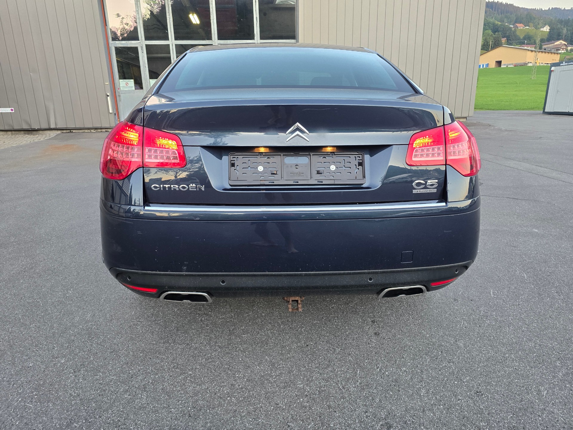 CITROEN C5 Berline 3.0 HDi V6 Exclusive Automatic-image-3