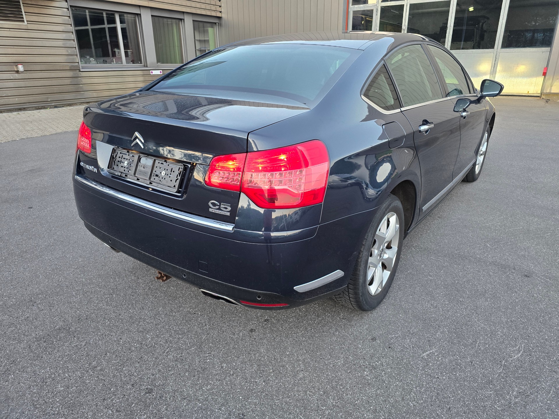 CITROEN C5 Berline 3.0 HDi V6 Exclusive Automatic-image-4