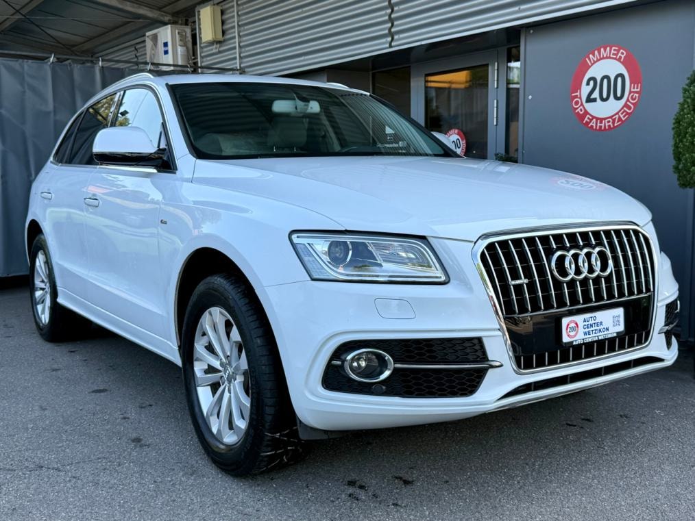 AUDI Q5 2.0 TDi quattro S line-image-1