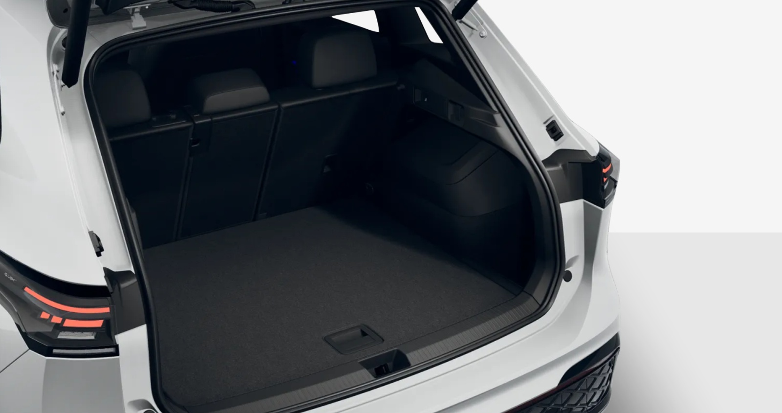 VW Tiguan 2.0 TSI DSG R-Line 4Motion-image-8