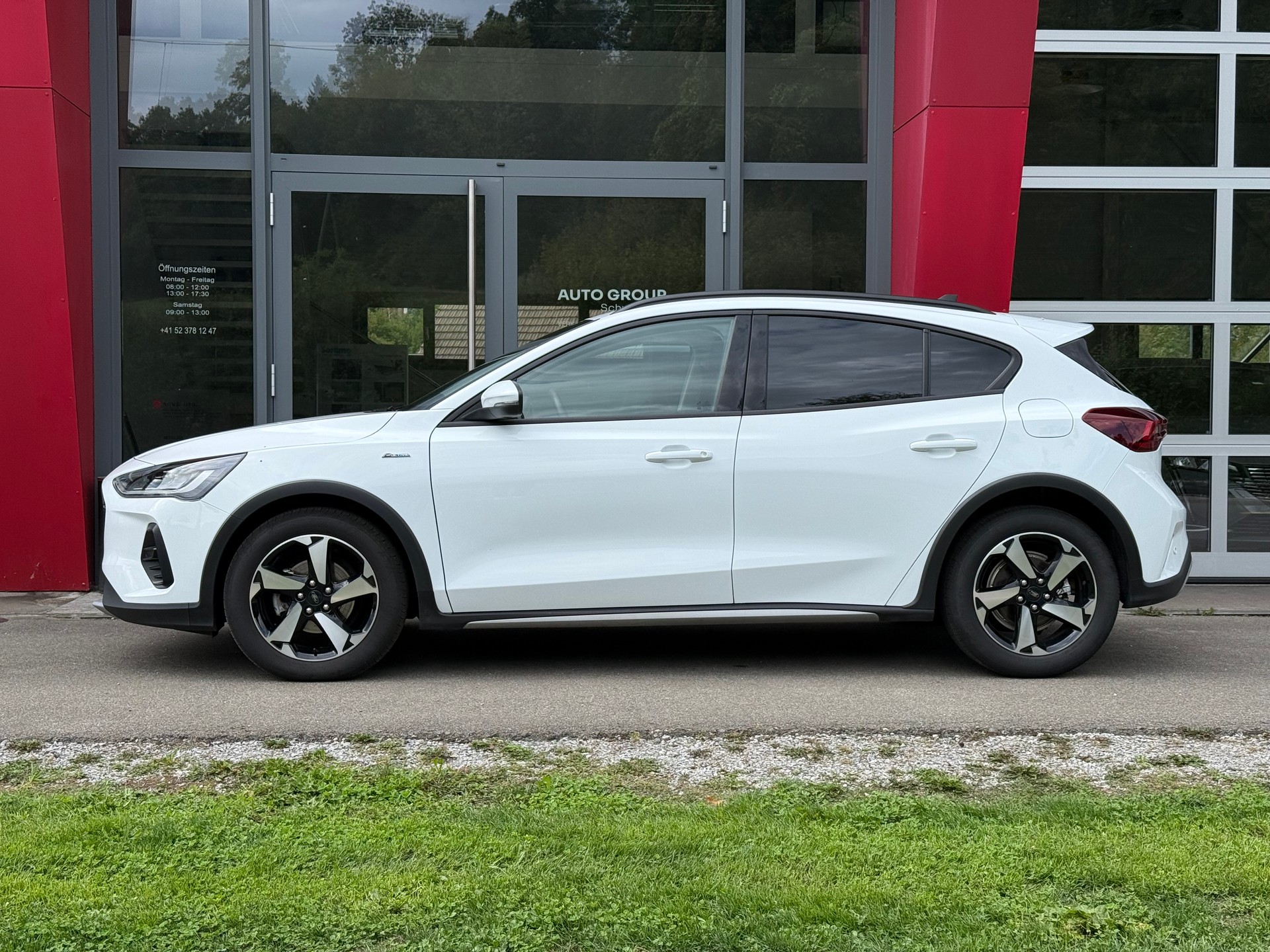 FORD Focus 1.0 MHEV Active Automat LEASING AB 292.51 CHF / MONAT-image-1