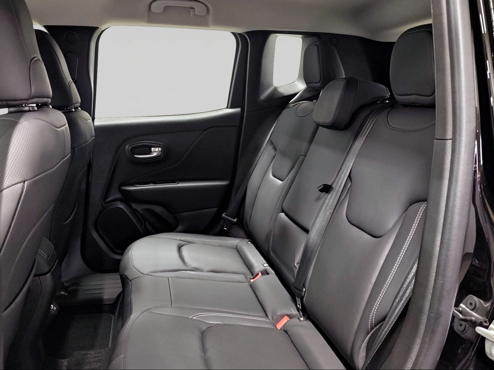 JEEP Renegade 1.3 T PHEV Summit AWD-image-7