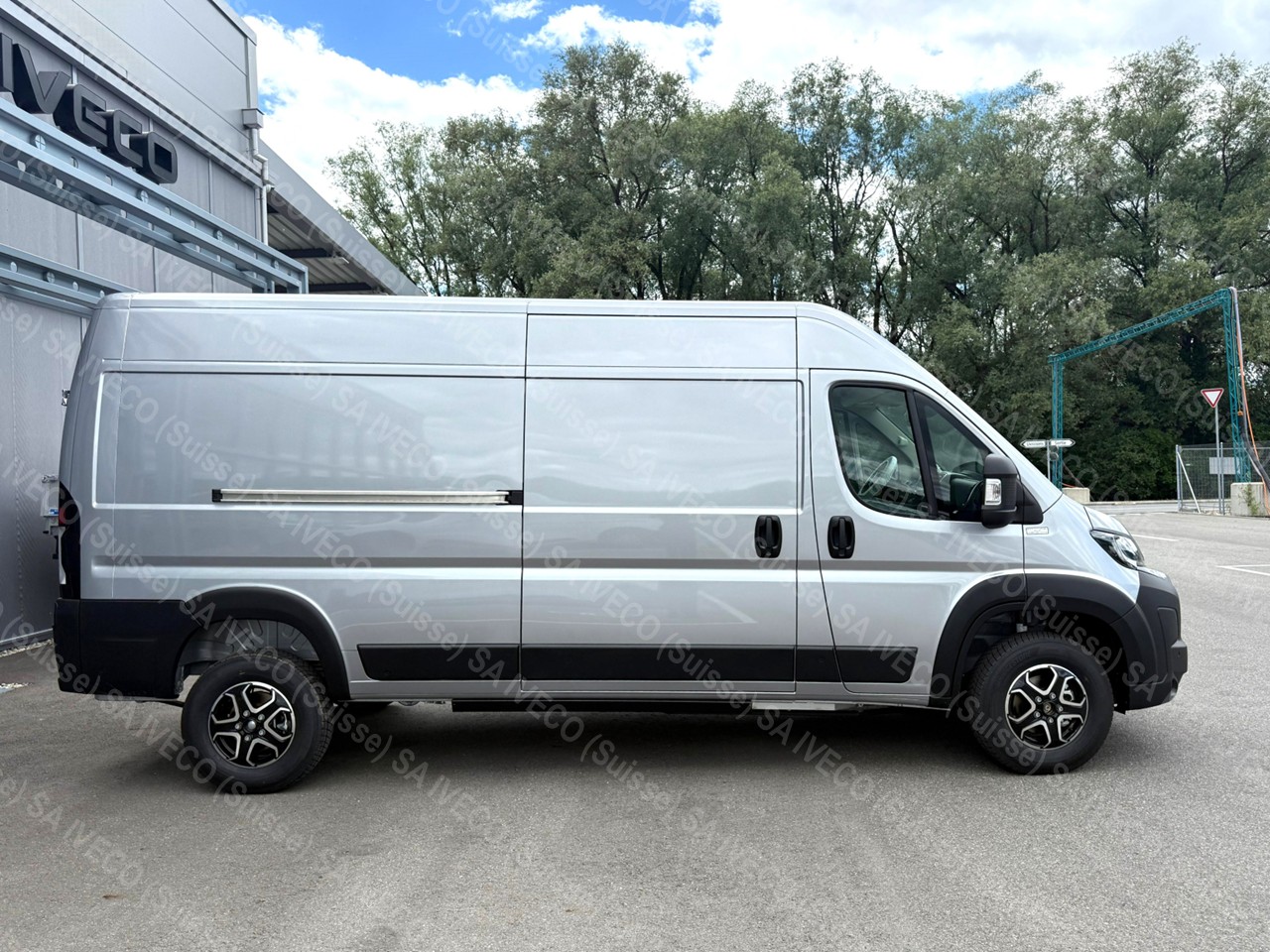 IVECO eSuperJolly J42F20E V-image-1