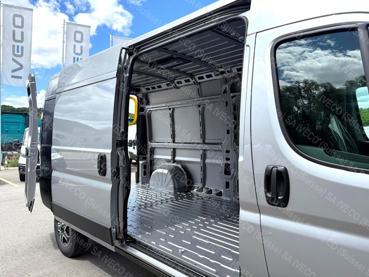 IVECO eSuperJolly J42F20E V-image-6