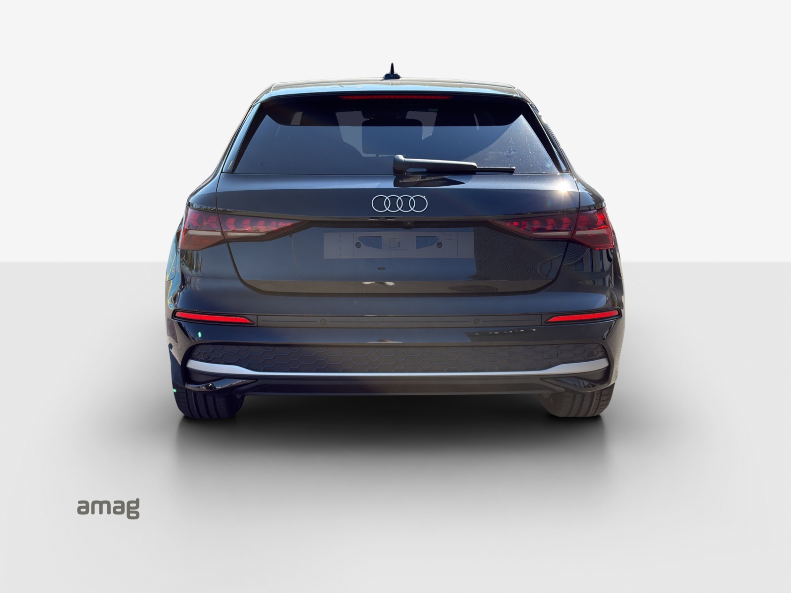 AUDI A3 Sportback TFSI 110 kW Attraction S tronic-showroom-element-3