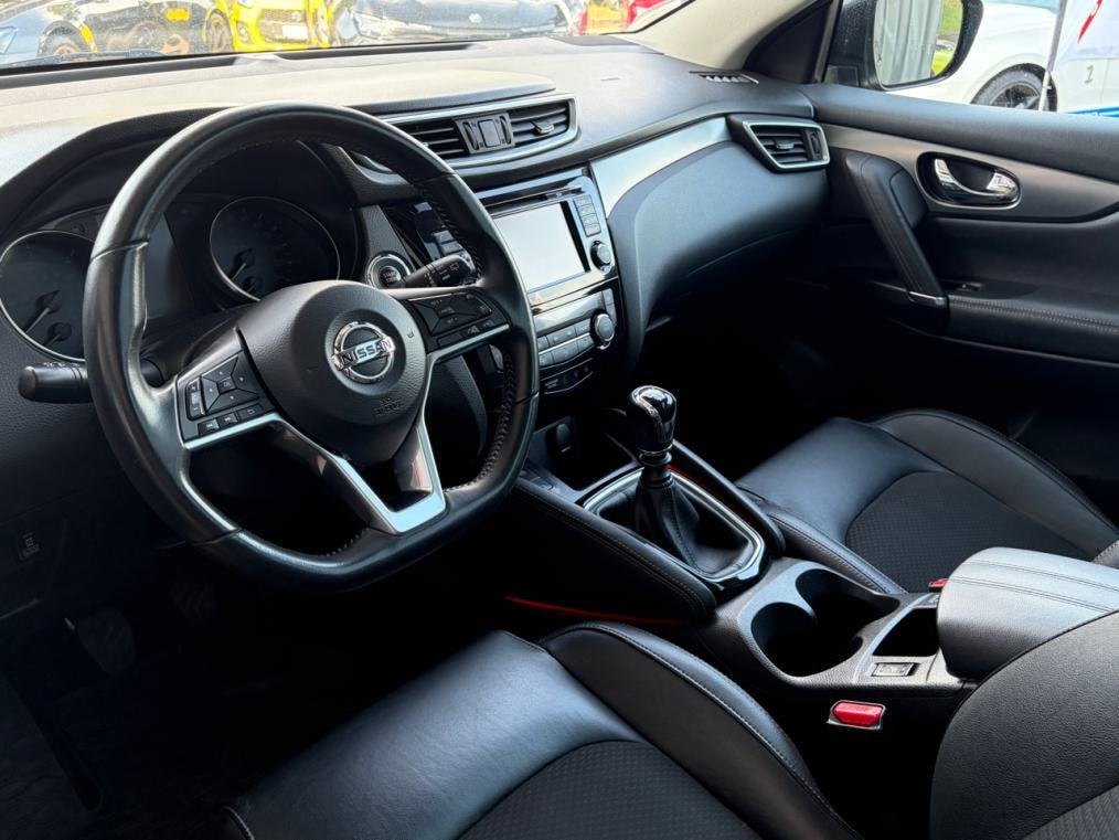 NISSAN Qashqai 1.6 dCi tekna ALL-MODE 4x4-showroom-element-3