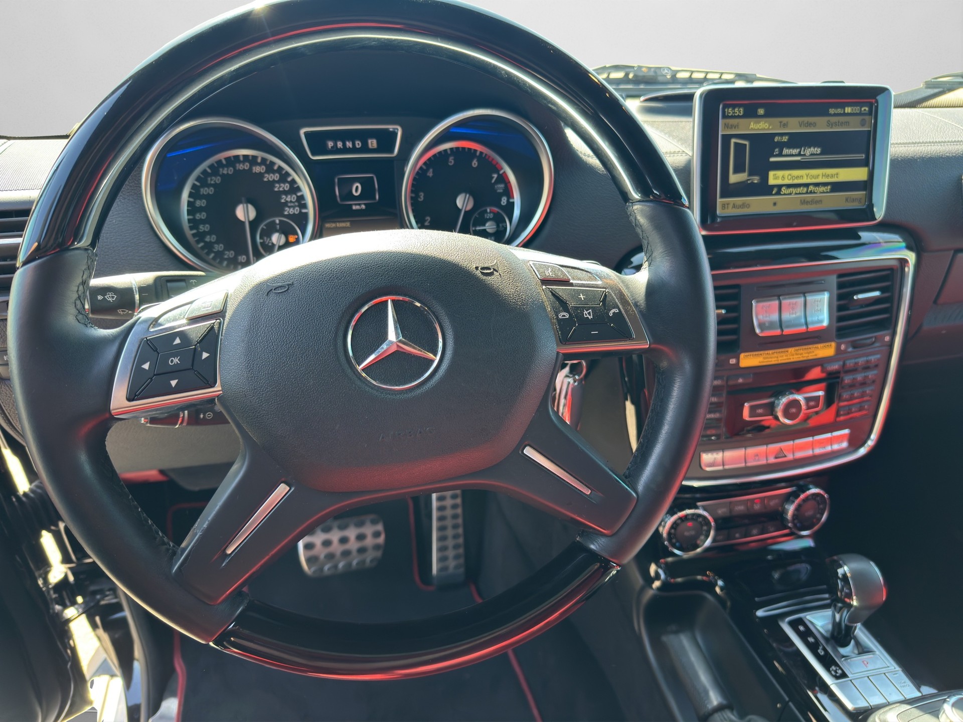 MERCEDES-BENZ G 500 7G-Tronic-image-9