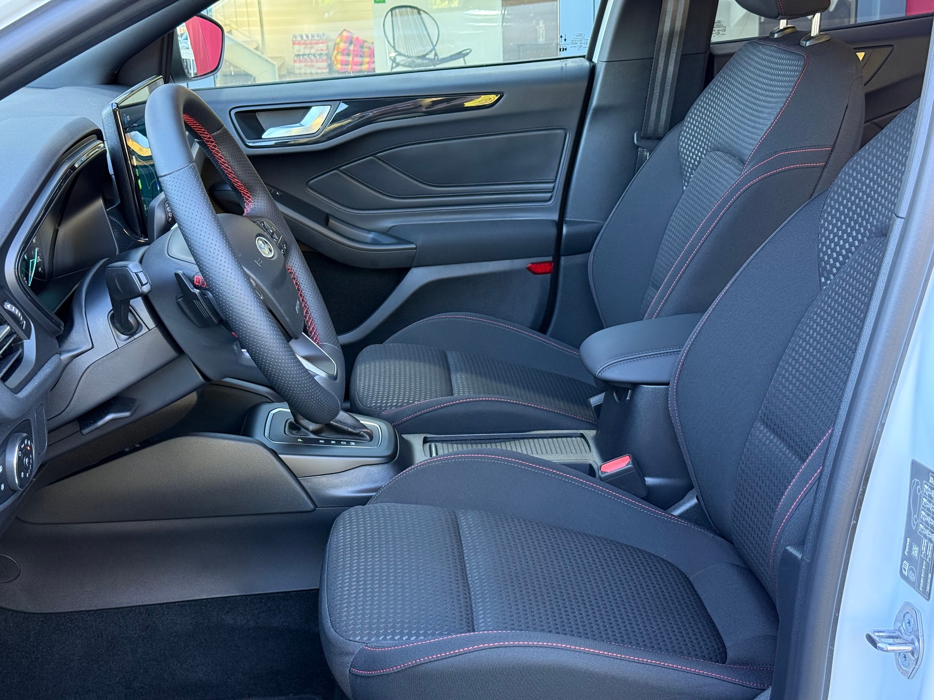 FORD Focus 1.0 MHEV ST-Line Style Automat LEASING AB 348.81 CHF / MONAT-image-8