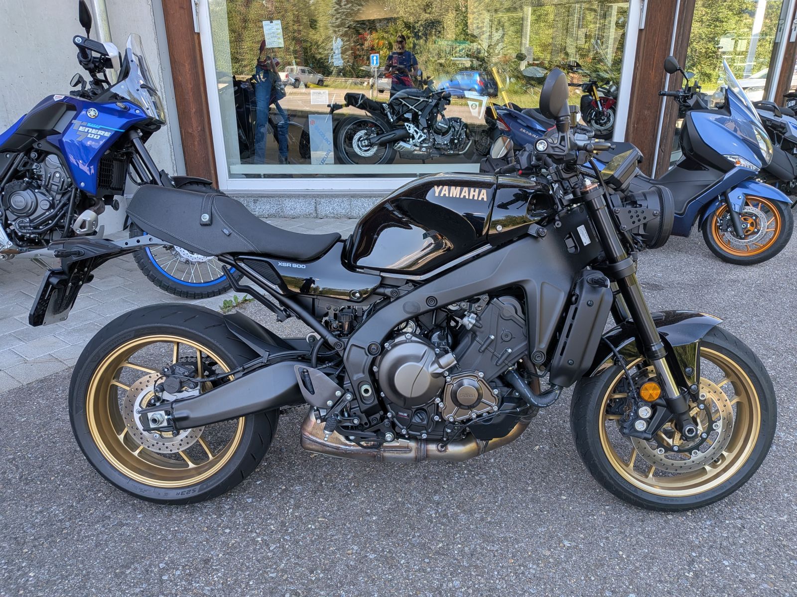YAMAHA XSR 900-image-6