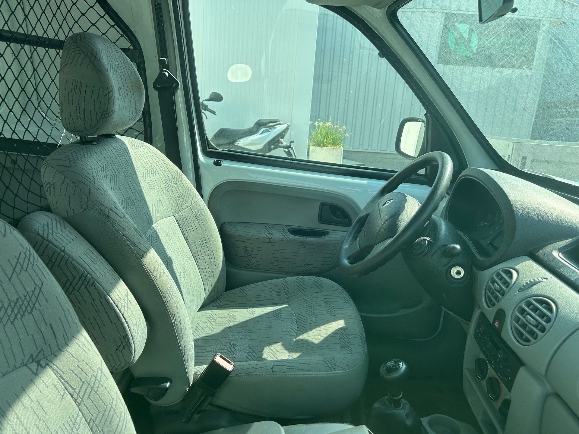RENAULT Kangoo 1.5 dCi Grand Volume-image-11