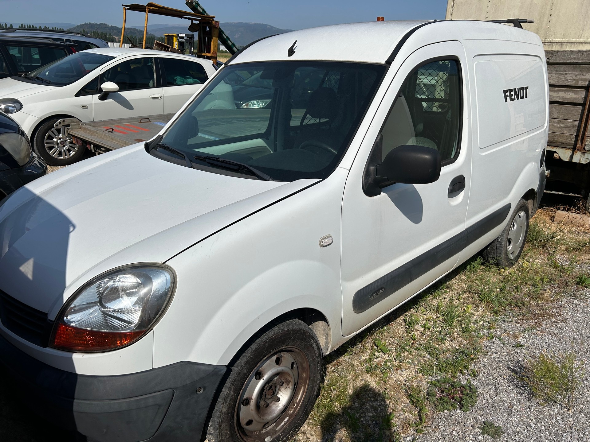 RENAULT Kangoo 1.5 dCi Grand Volume-image-0