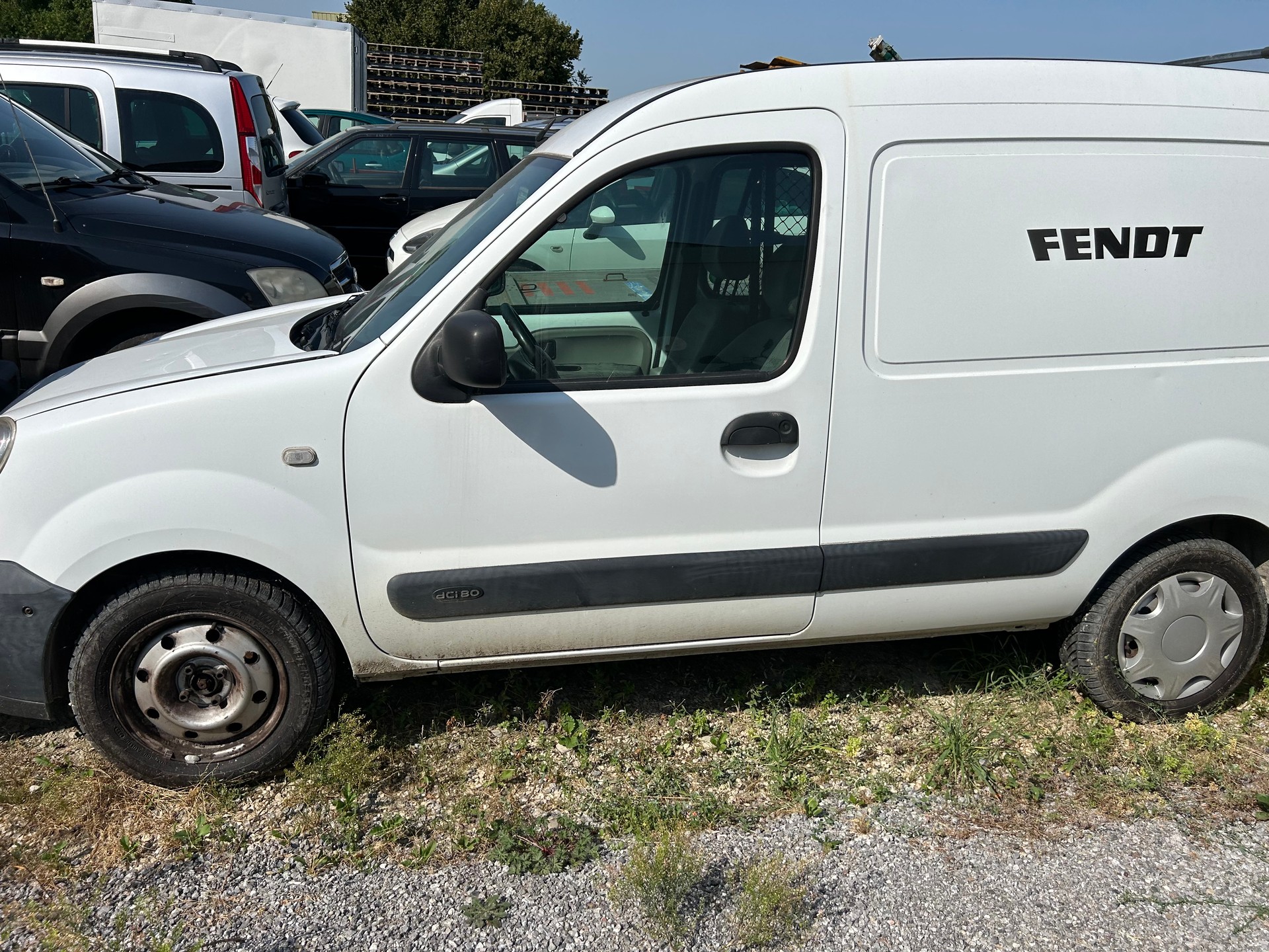 RENAULT Kangoo 1.5 dCi Grand Volume-image-5