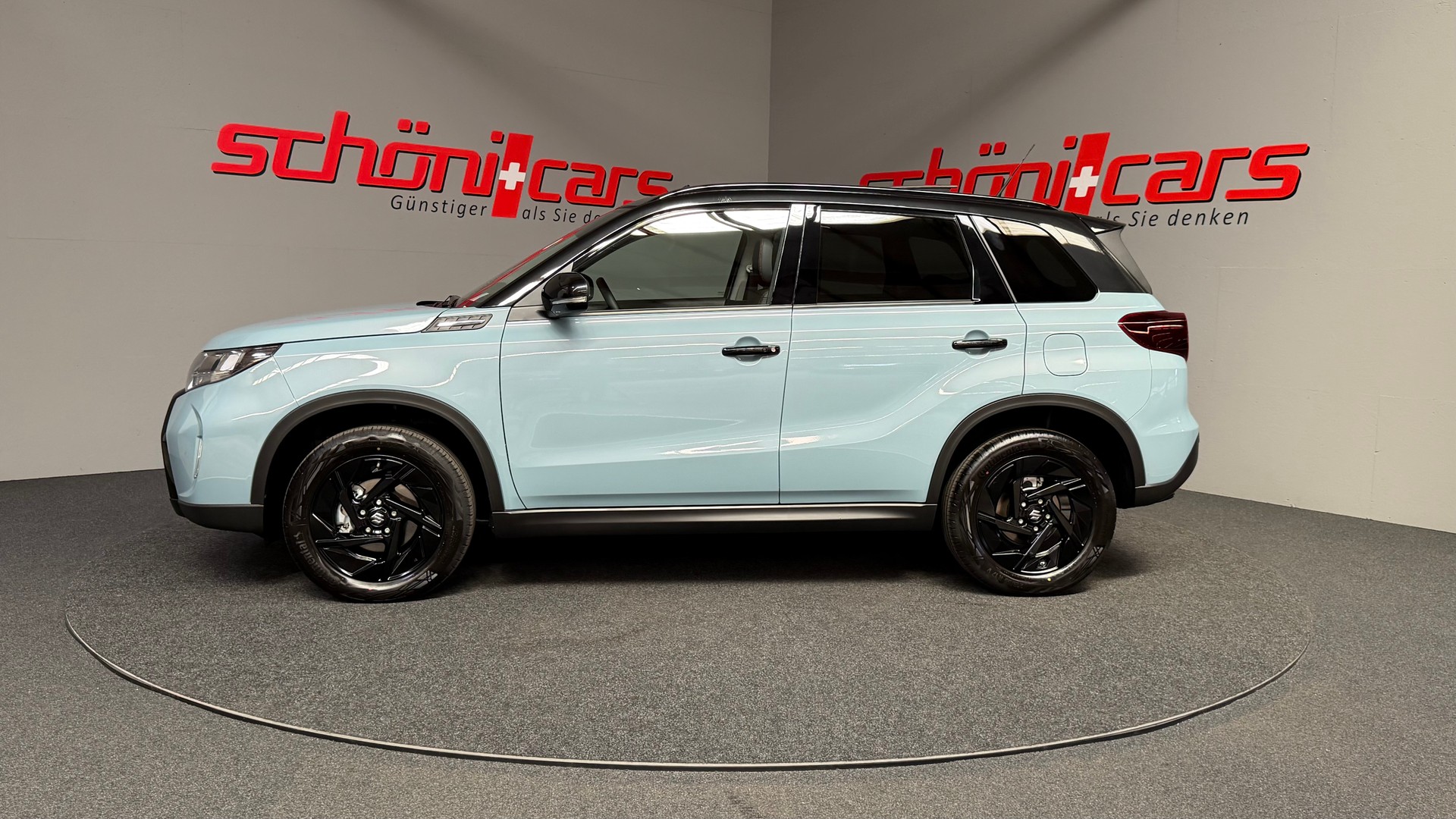 SUZUKI Vitara 1.4 Boosterjet Black Edition Top 4x4 Hybrid Automatic-showroom-element-2